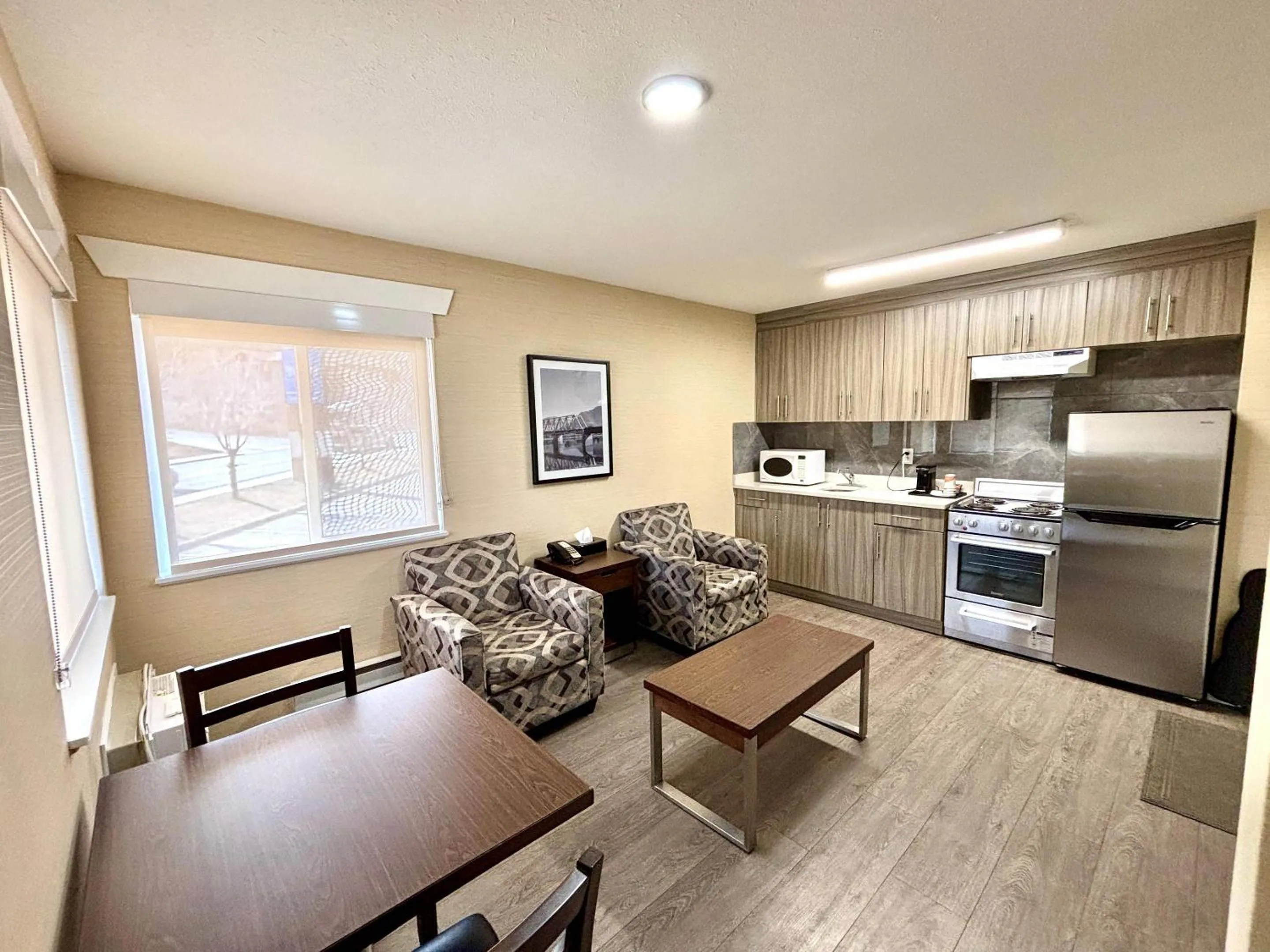 Bedroom in Rodeway Inn & Suites