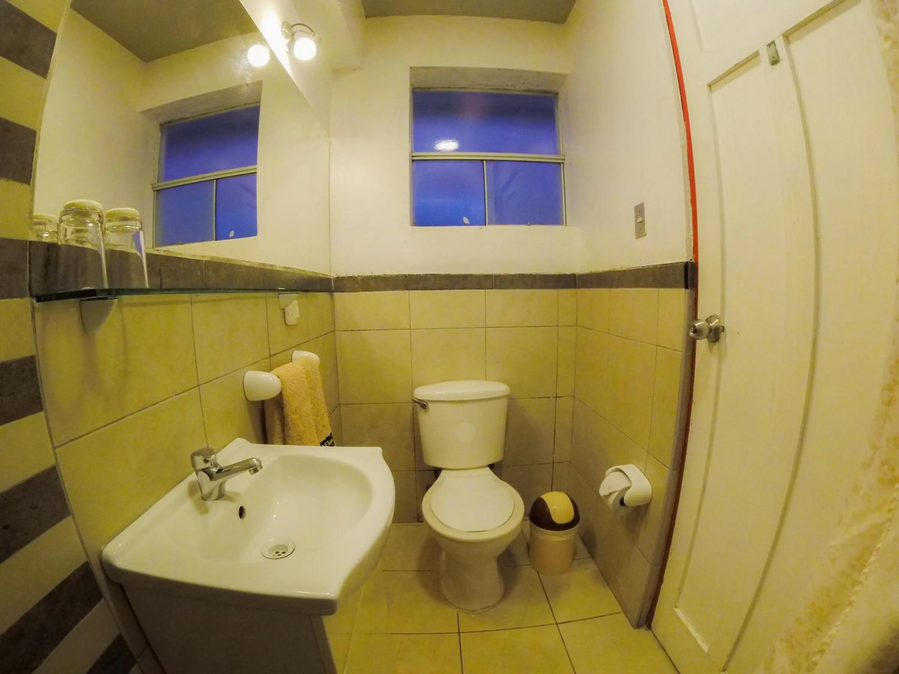 Toilet in Net House Cusco