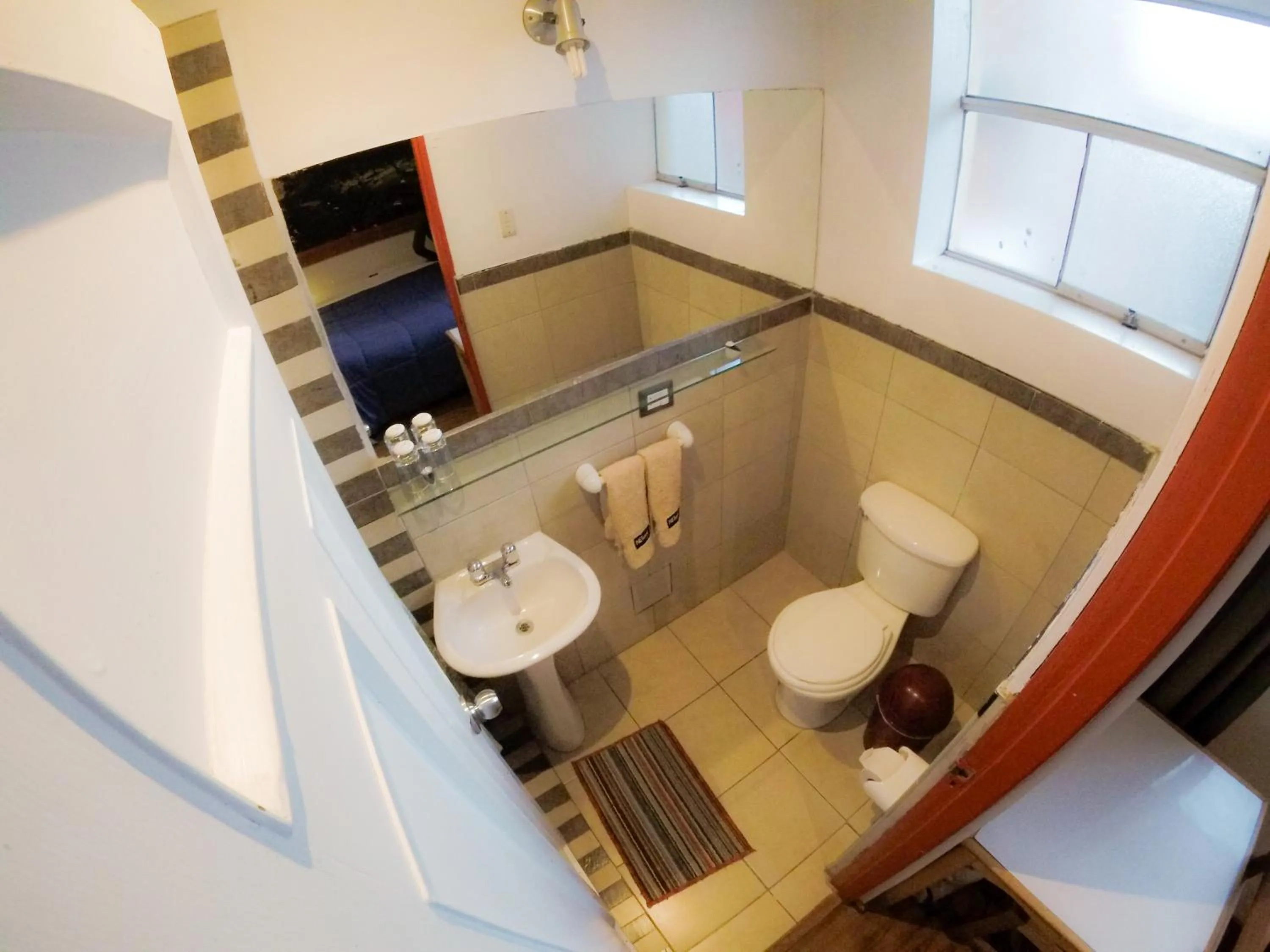 Toilet in Net House Cusco