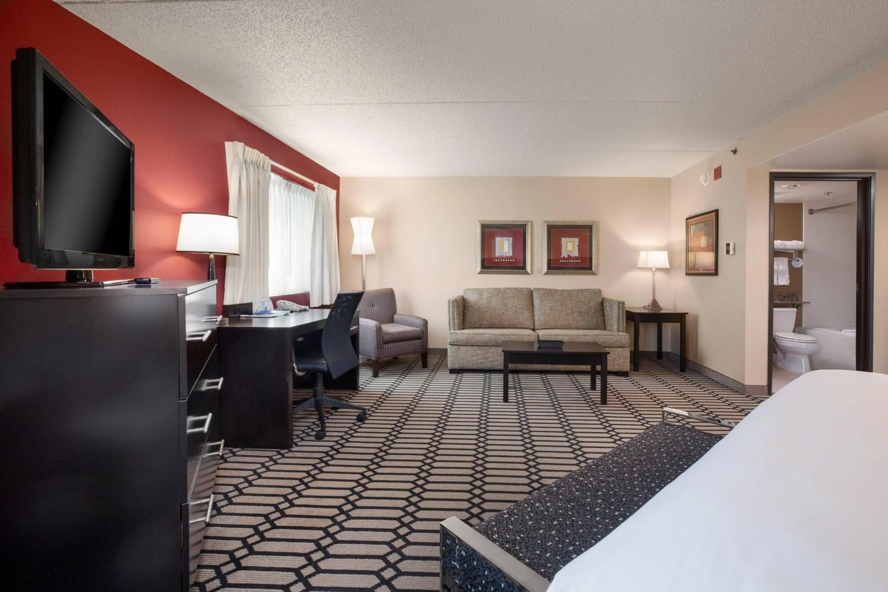 Demi King Suite with Sofa Bed in Delta Hotels by Marriott Fargo