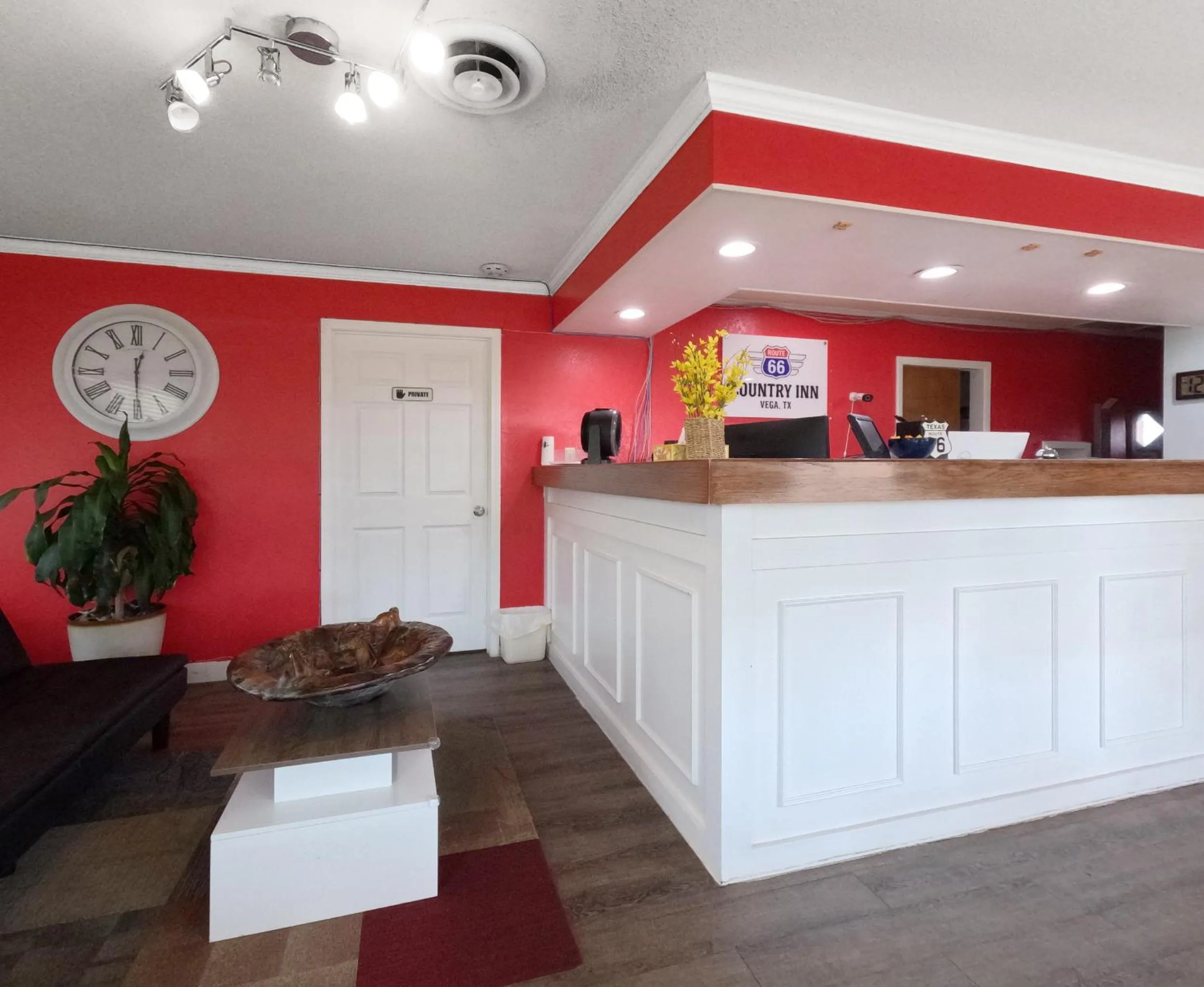 Lobby or reception in Capital O Route 66 Country Inn Vega Tx