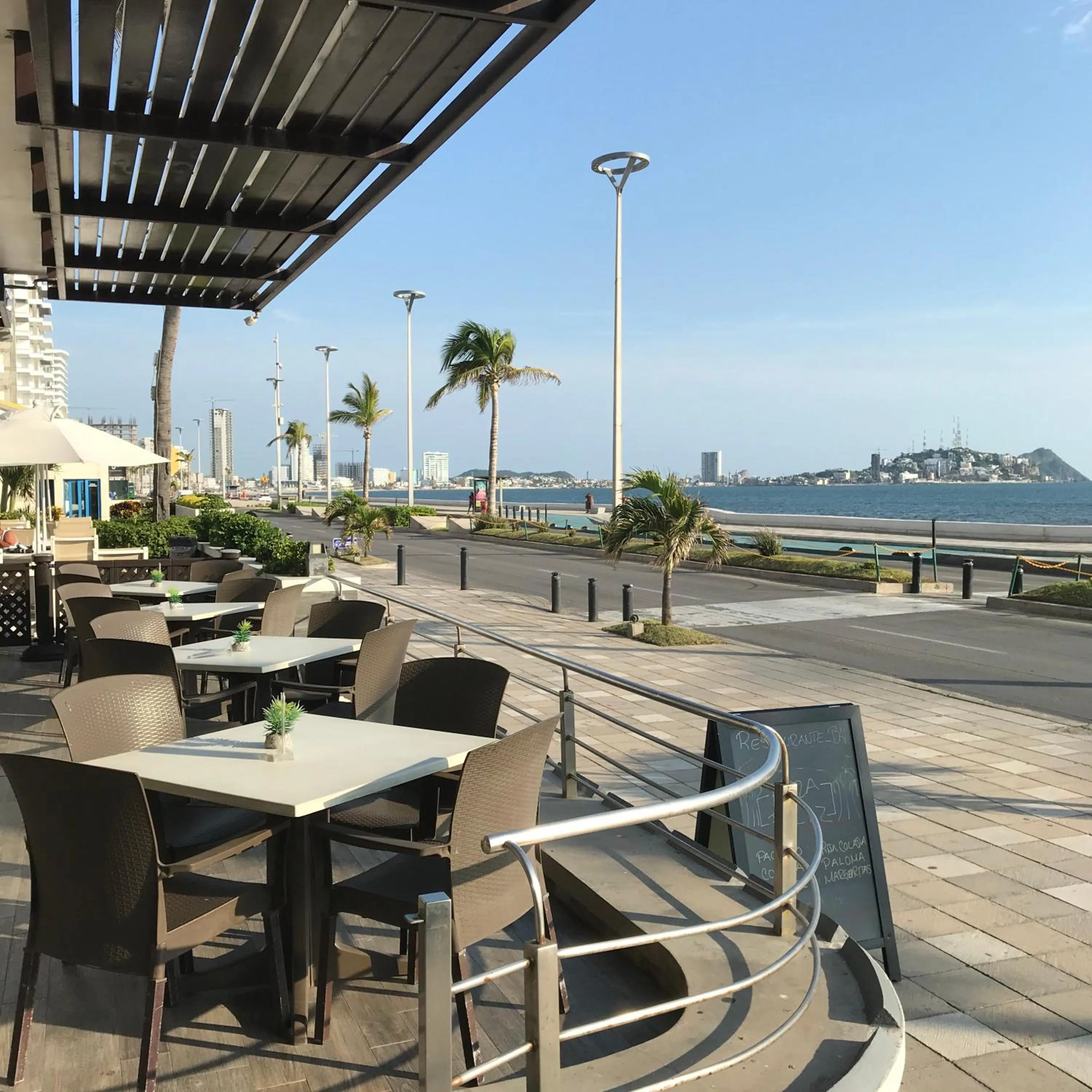 Restaurant/places to eat in Olas Altas Inn Hotel & Spa