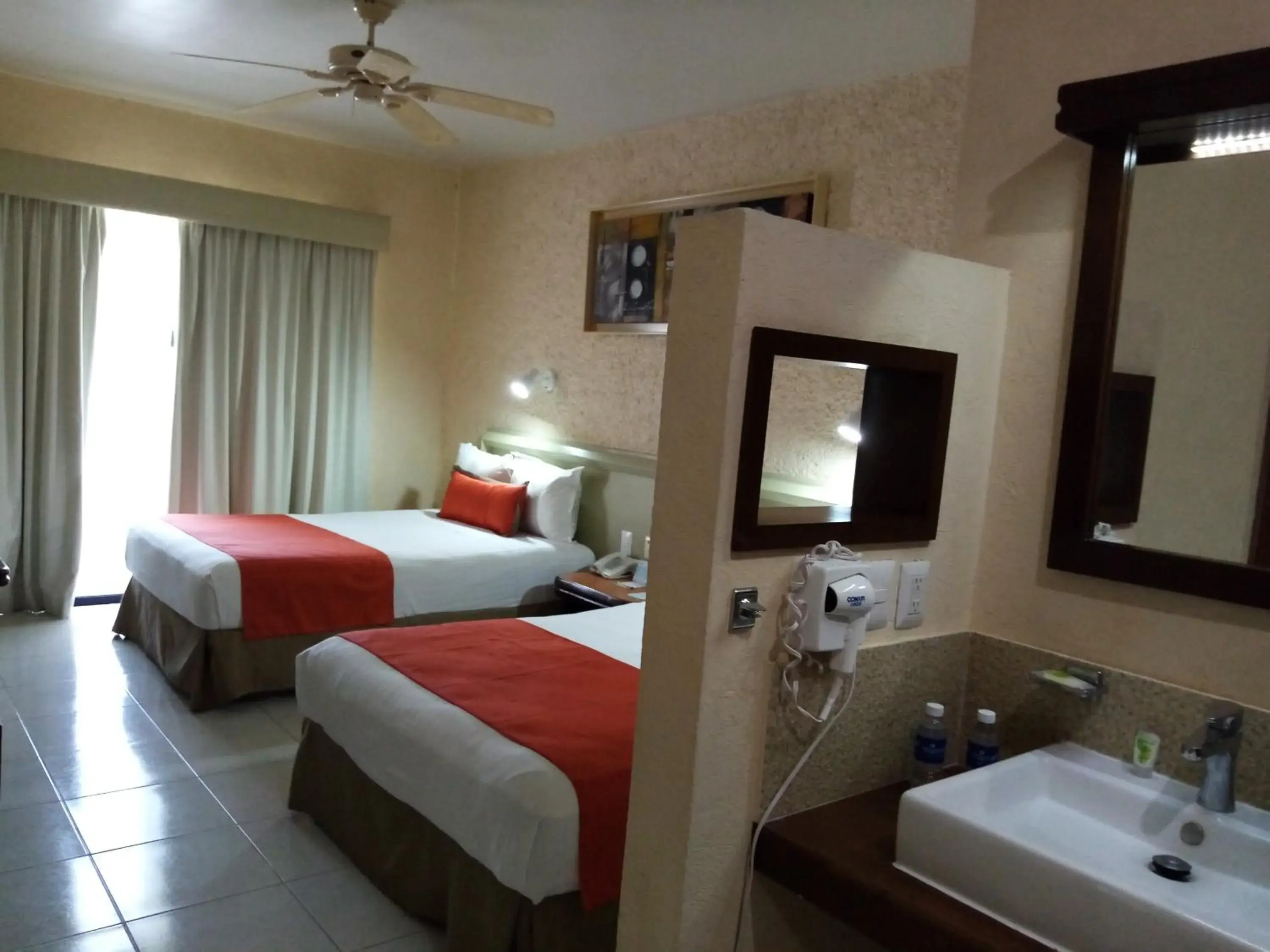 Photo of the whole room, Bed in Olas Altas Inn Hotel & Spa Photo of the whole room, Bed in Olas Altas Inn Hotel & Spa