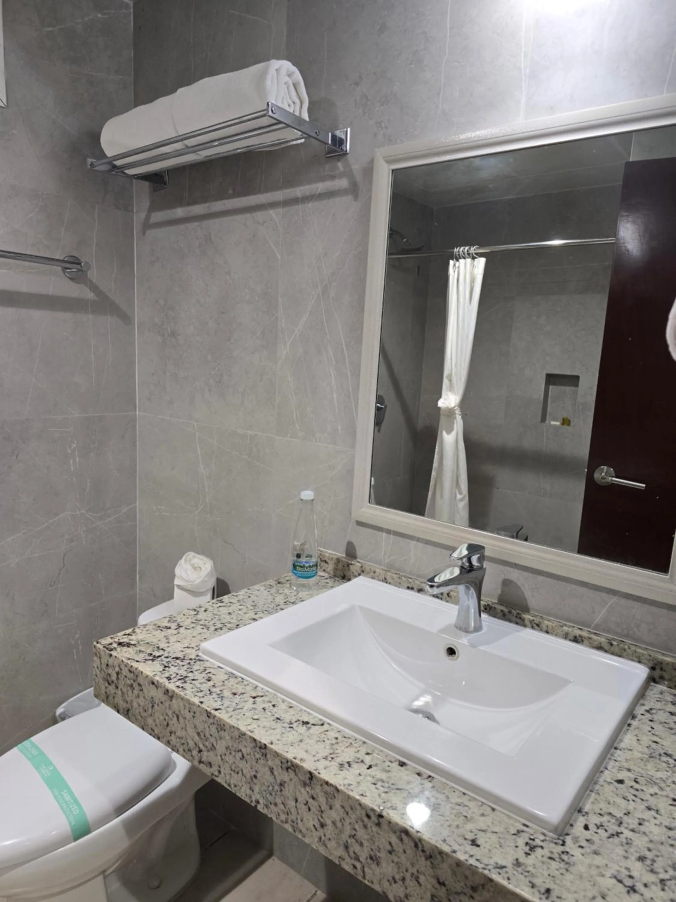 Bathroom in Olas Altas Inn Hotel & Spa