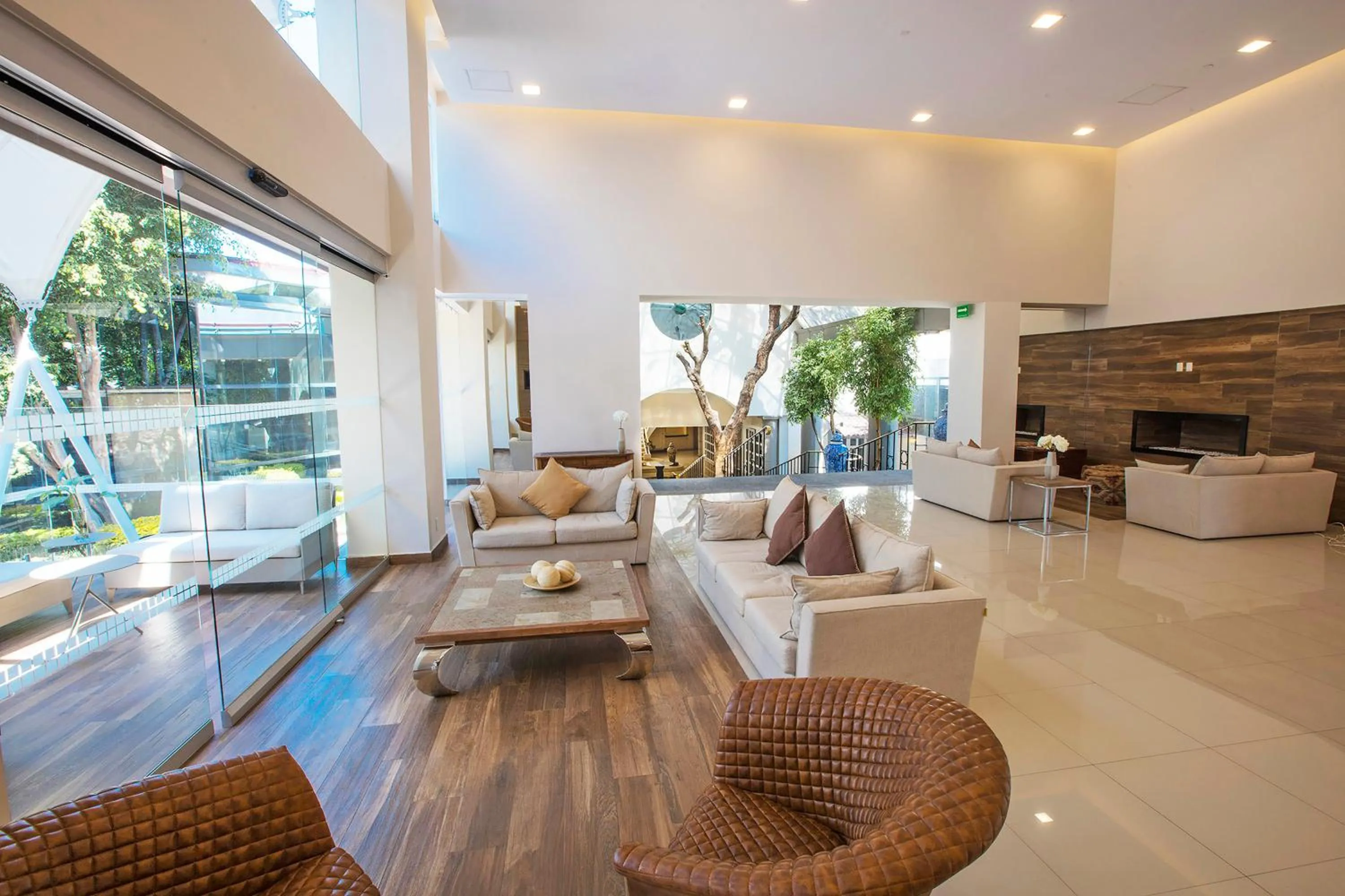 Lobby or reception in Krystal Satelite Maria Barbara