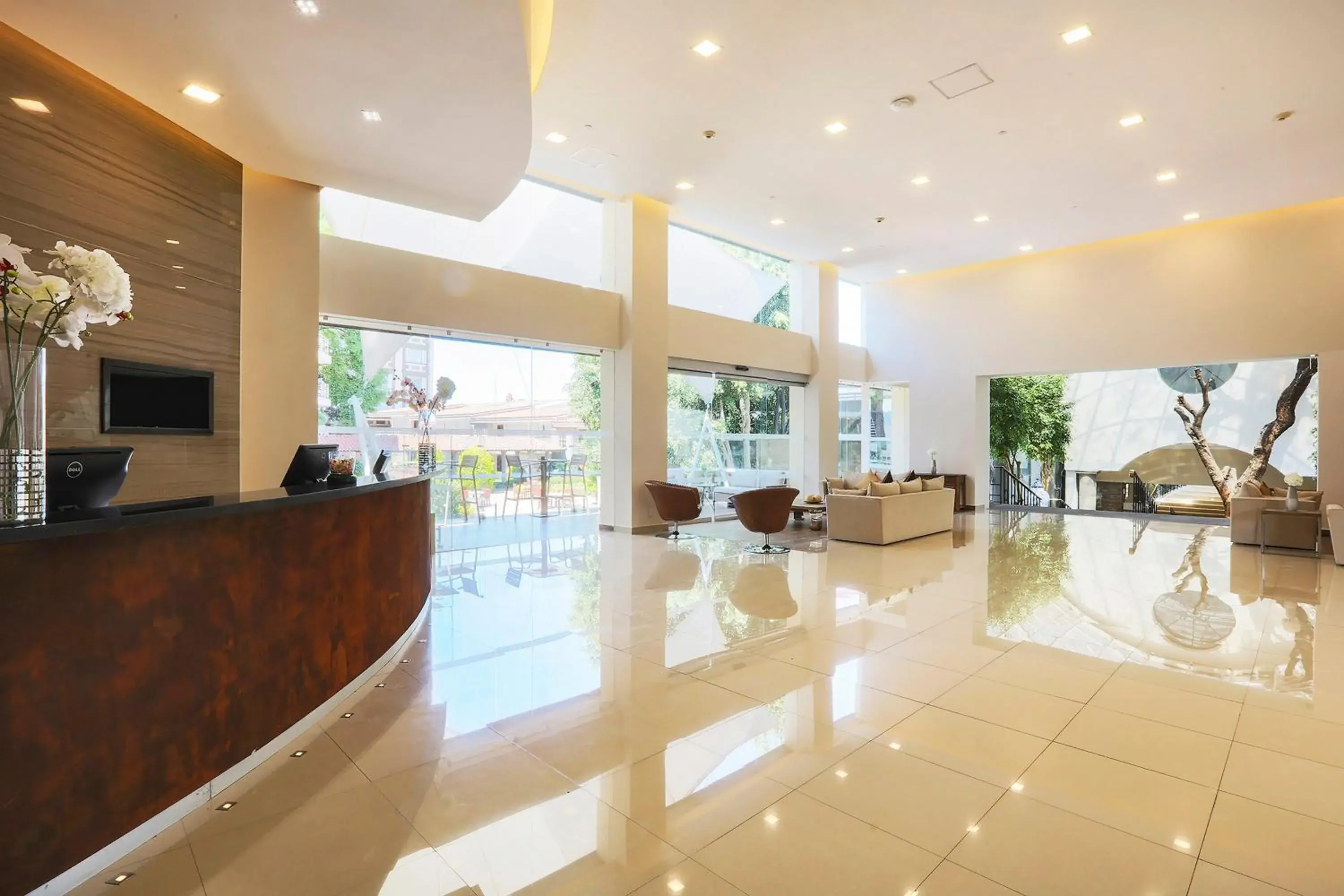 Lobby or reception in Krystal Satelite Maria Barbara Lobby or reception in Krystal Satelite Maria Barbara