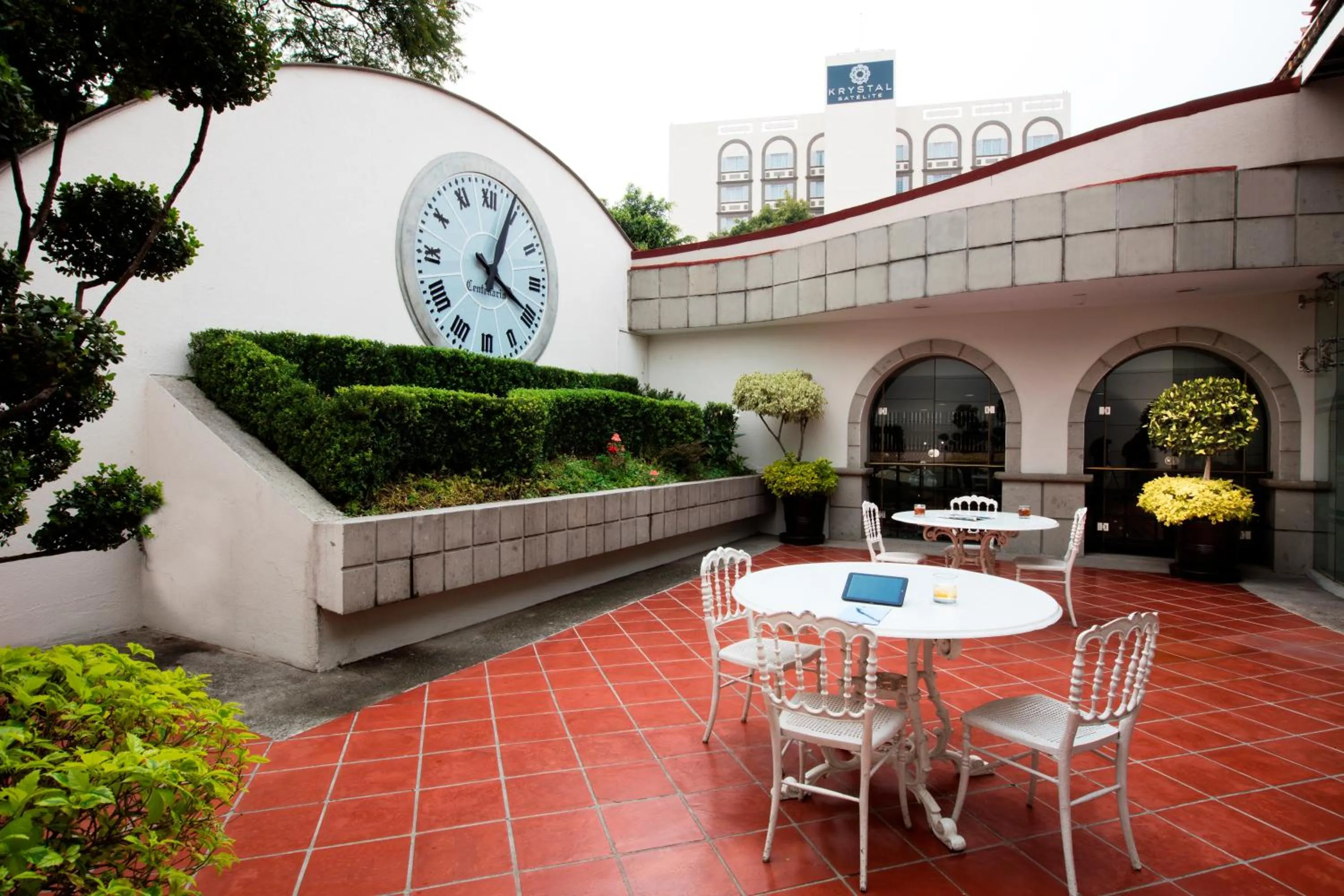 Patio in Krystal Satelite Maria Barbara