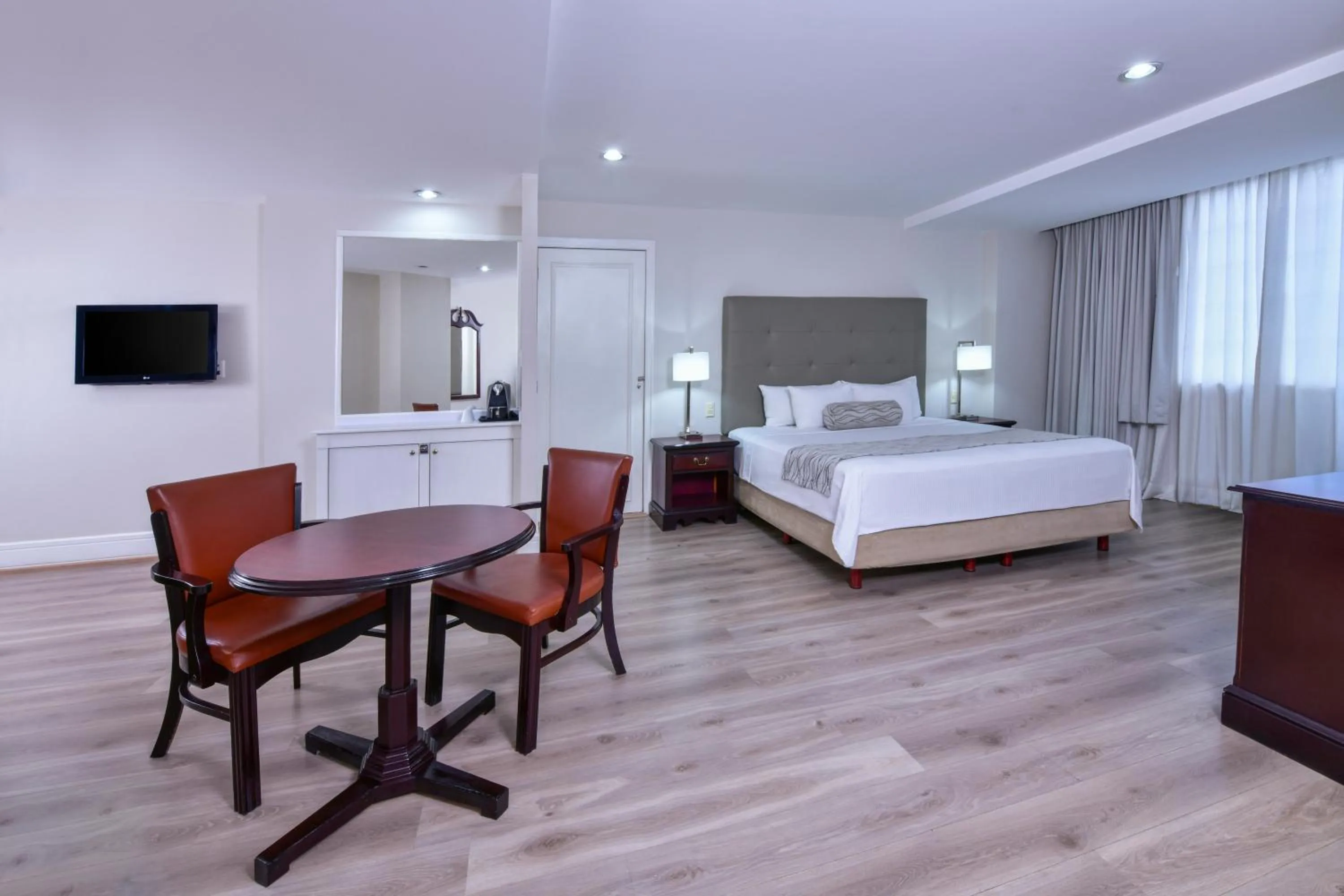 Bedroom, Bed in Krystal Satelite Maria Barbara