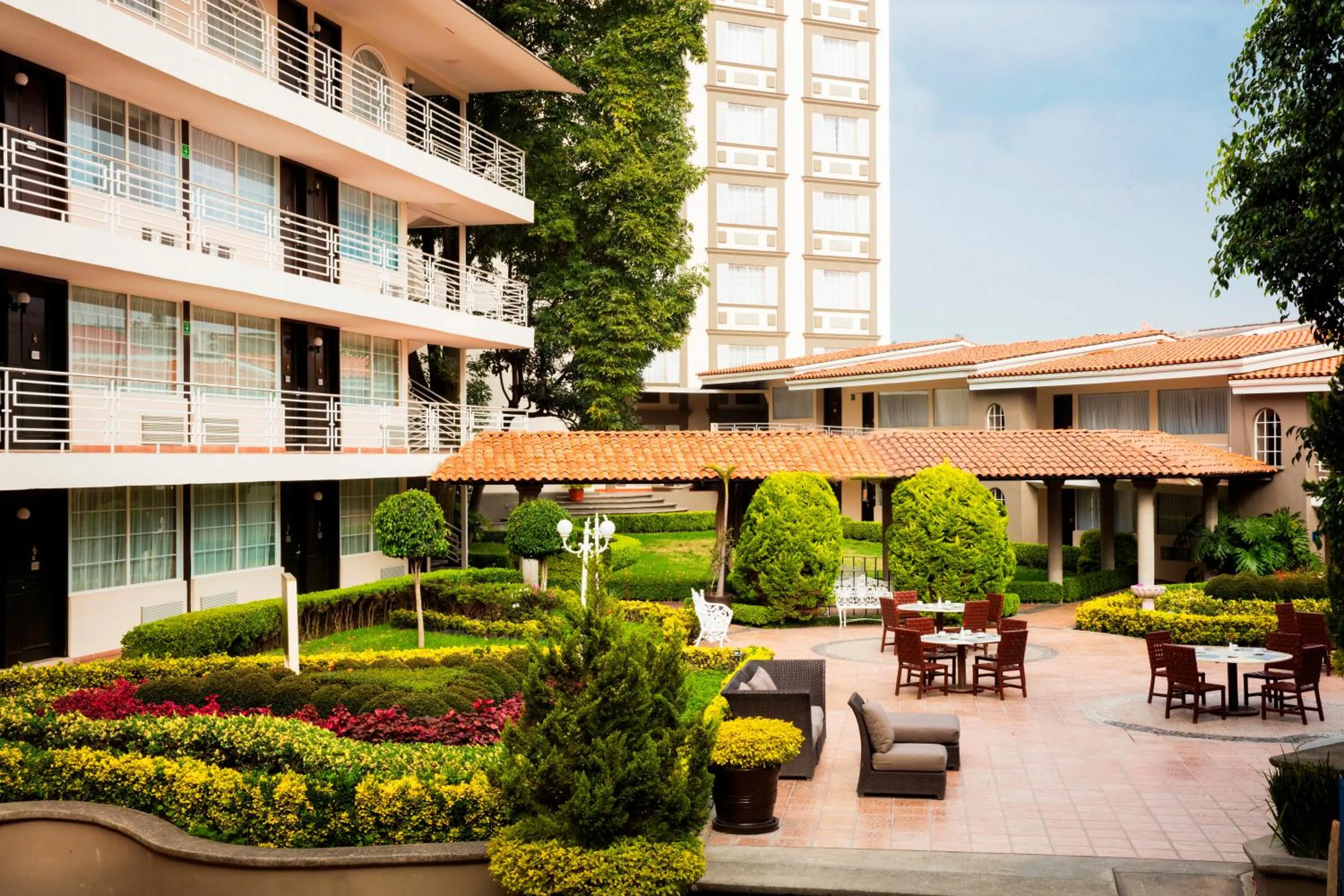 Patio in Krystal Satelite Maria Barbara