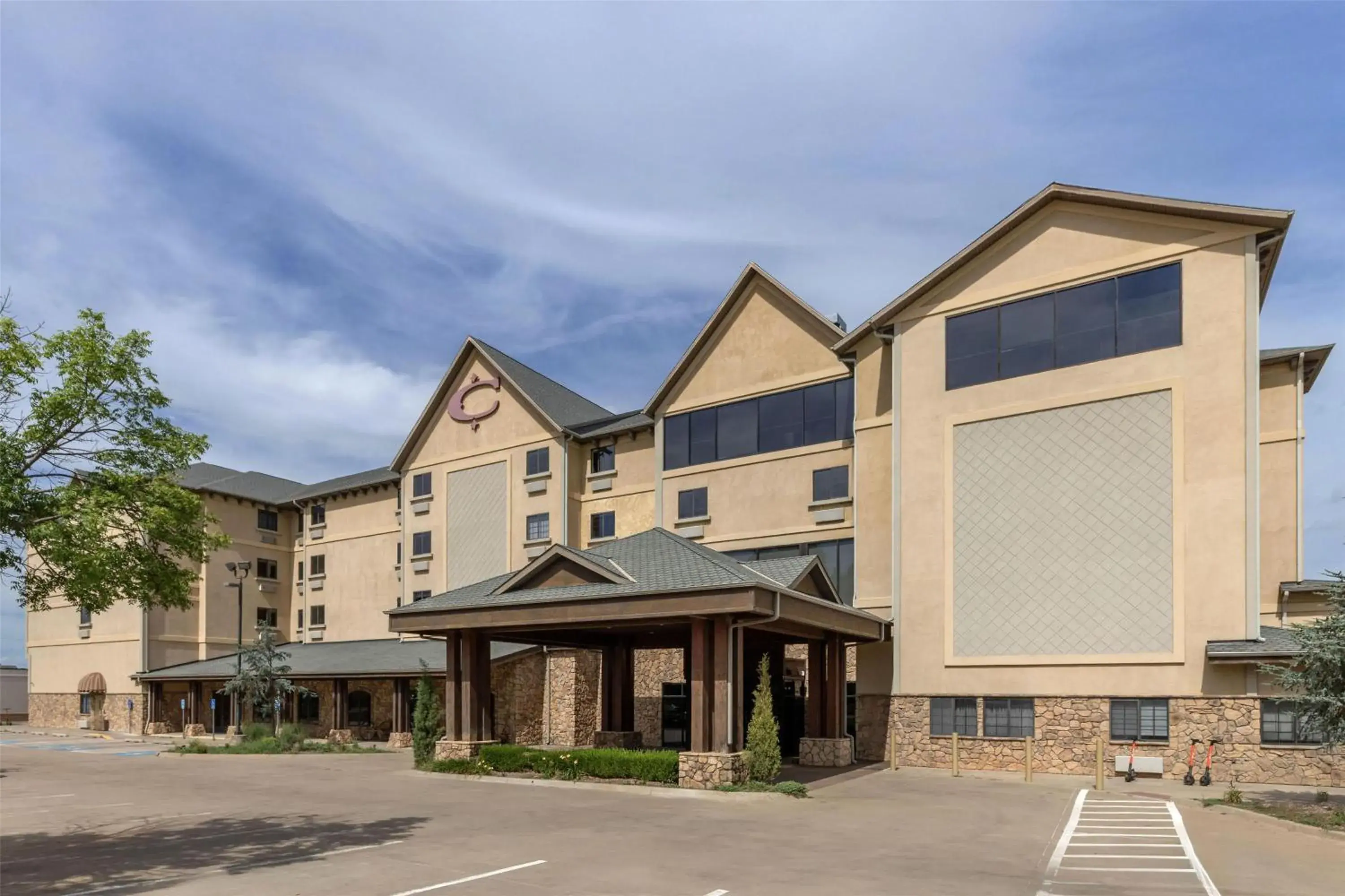 Property building in Best Western PLUS Cimarron Hotel & Suites Property building in Best Western PLUS Cimarron Hotel & Suites