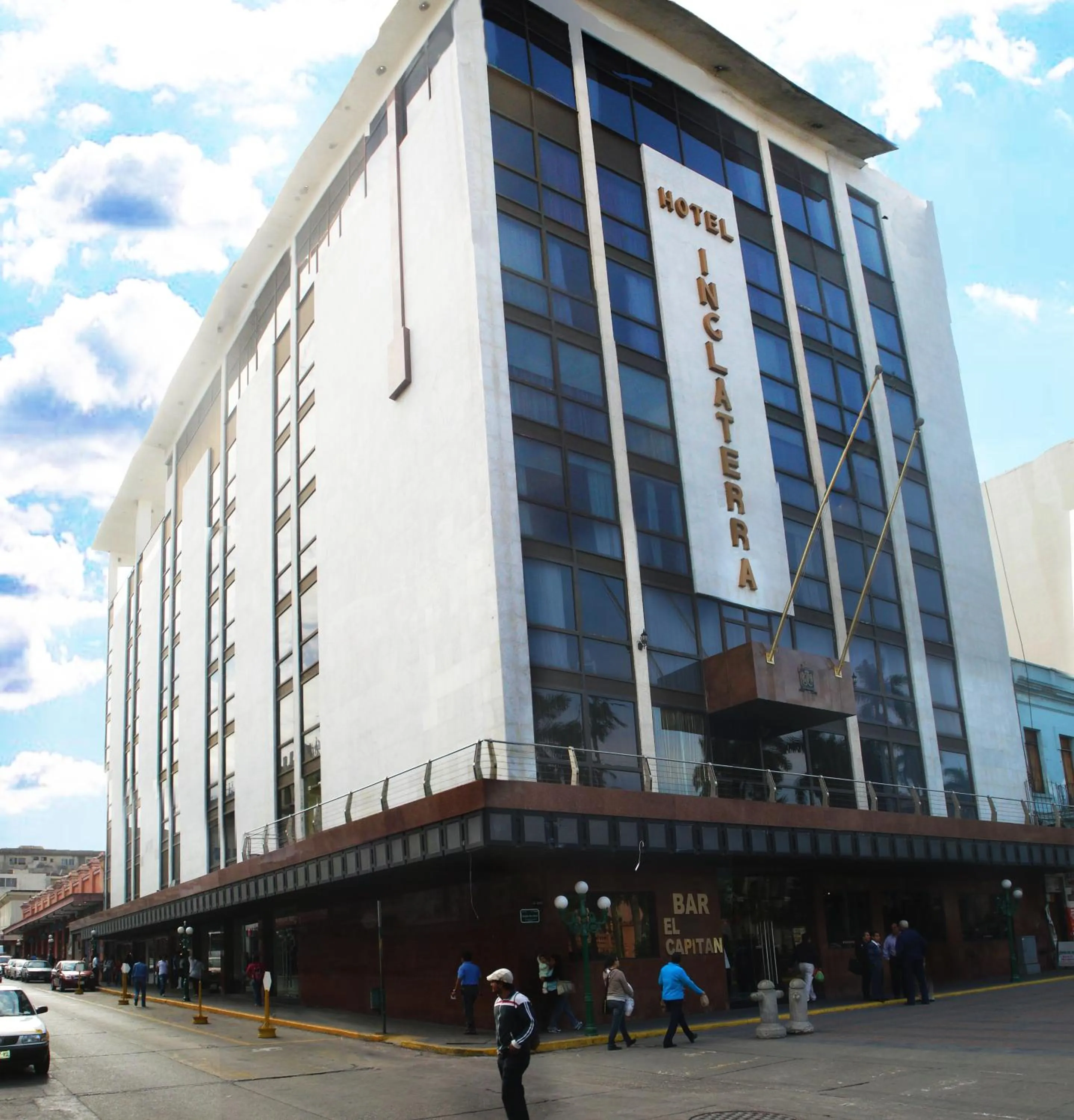 Facade/entrance in Hotel Inglaterra