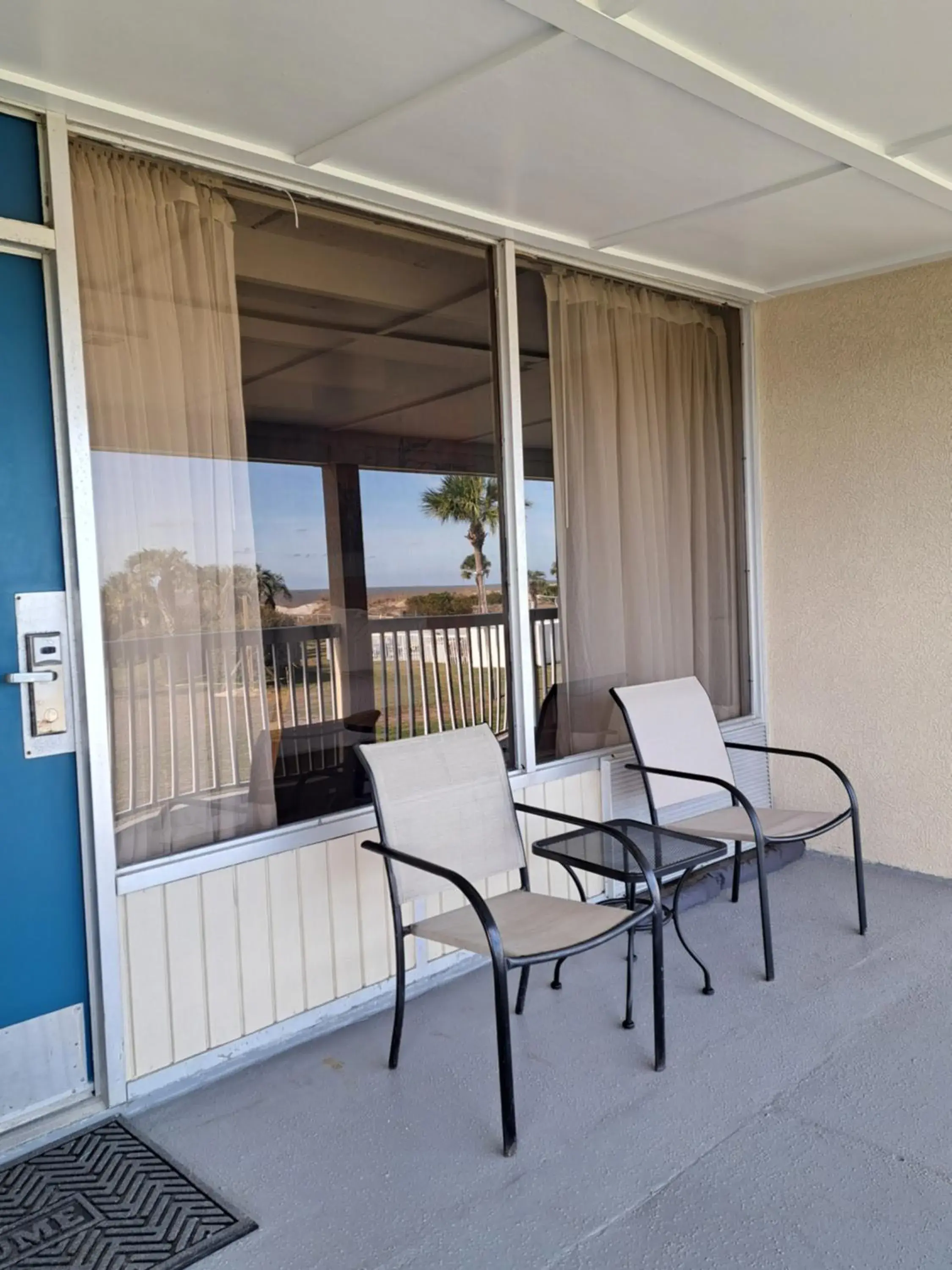 2 DOUBLE BEDS - PARTIAL OCEAN VIEW in Days Inn & Suites by Wyndham Jekyll Island 2 DOUBLE BEDS - PARTIAL OCEAN VIEW in Days Inn & Suites by Wyndham Jekyll Island