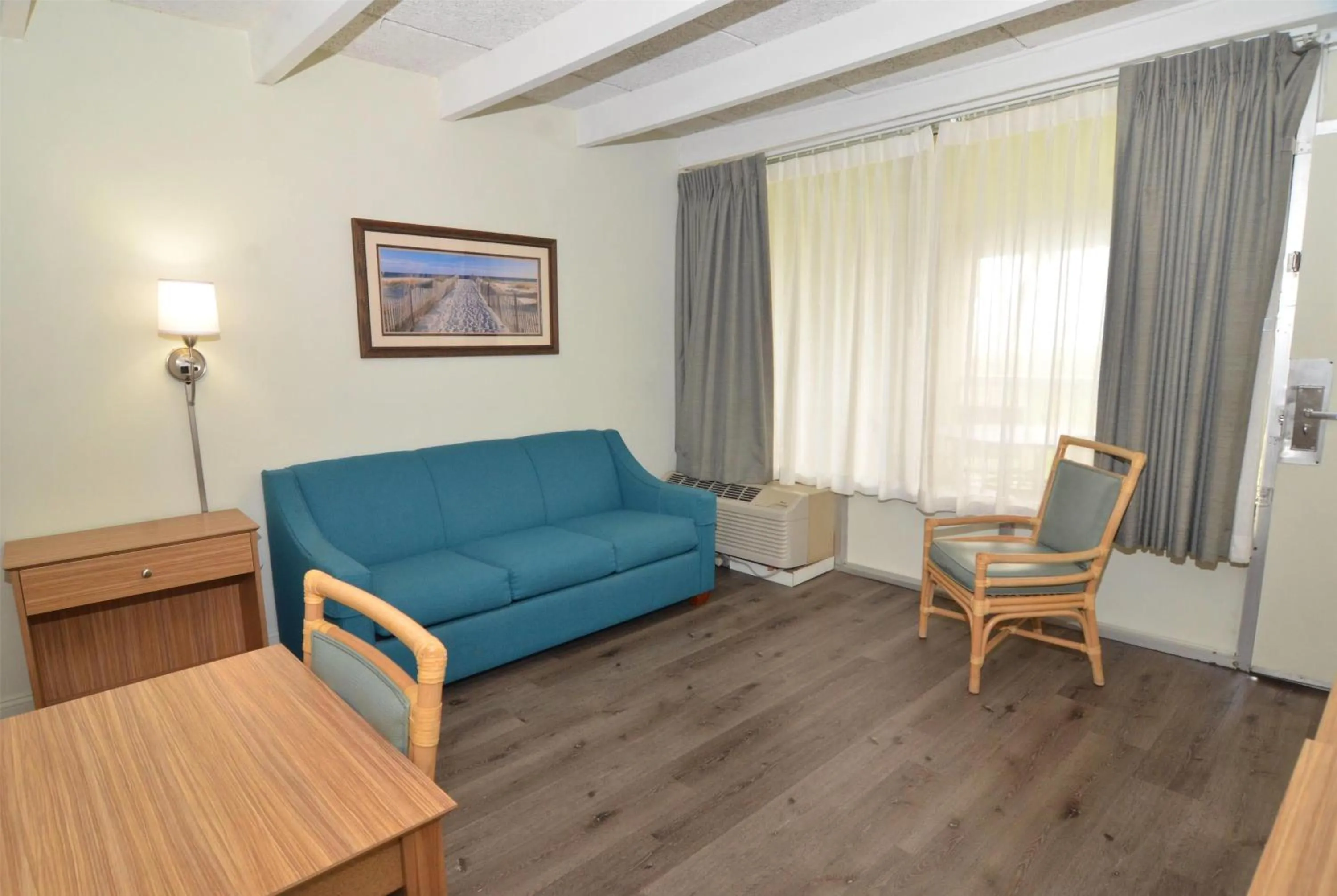 Photo of the whole room in Days Inn & Suites by Wyndham Jekyll Island