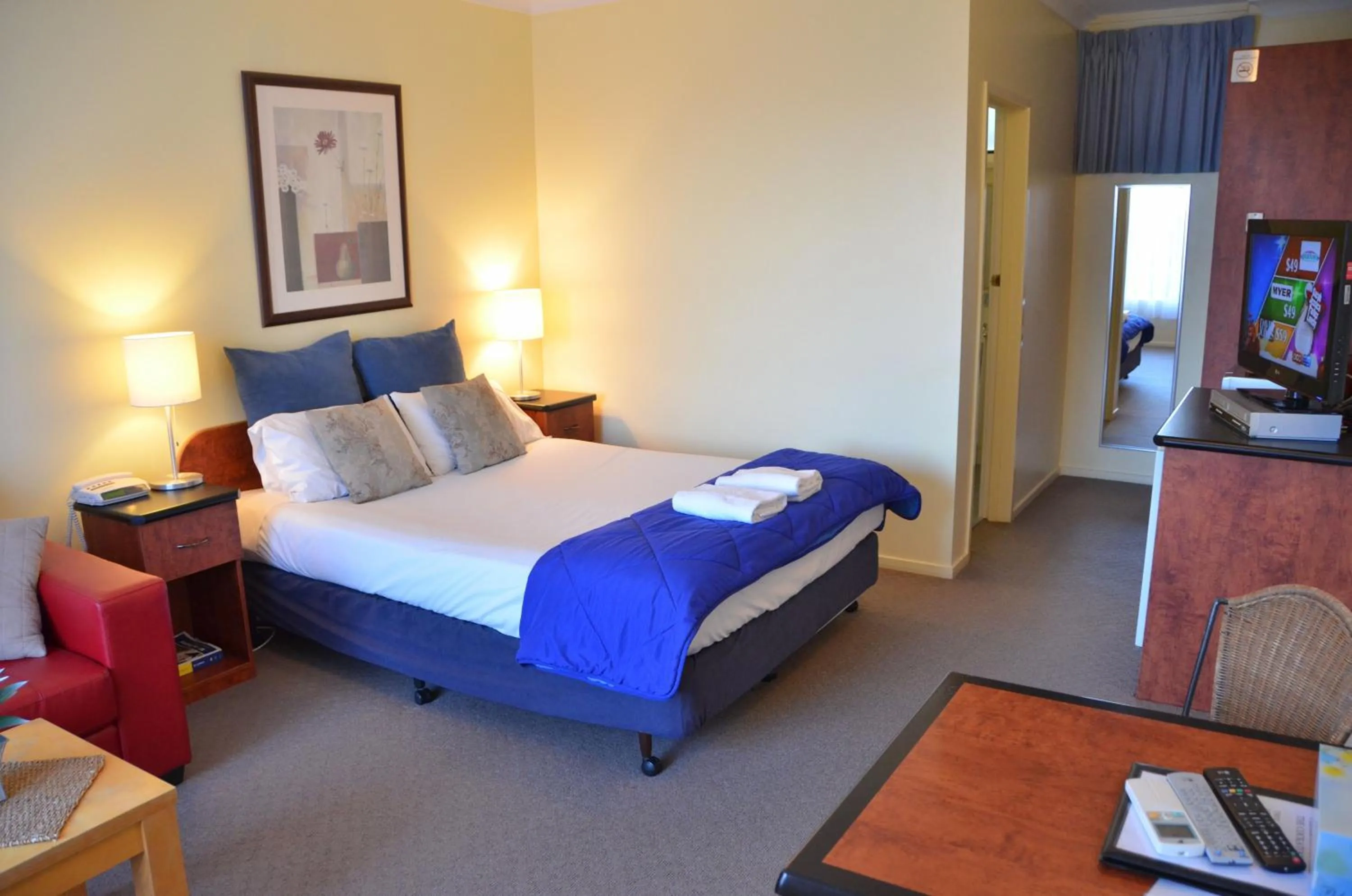 Bed in The Sandridge Motel