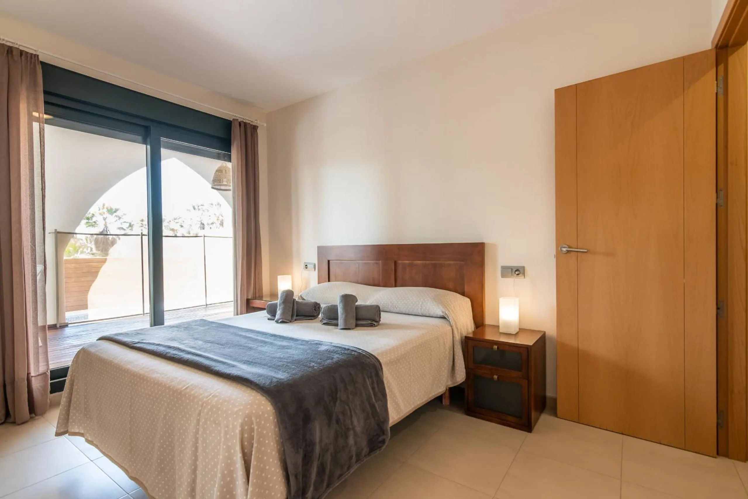 Bed in Playa Marina by Ĥ - EXCELLENCE- Playa Punta del Moral PPHM201P124P125