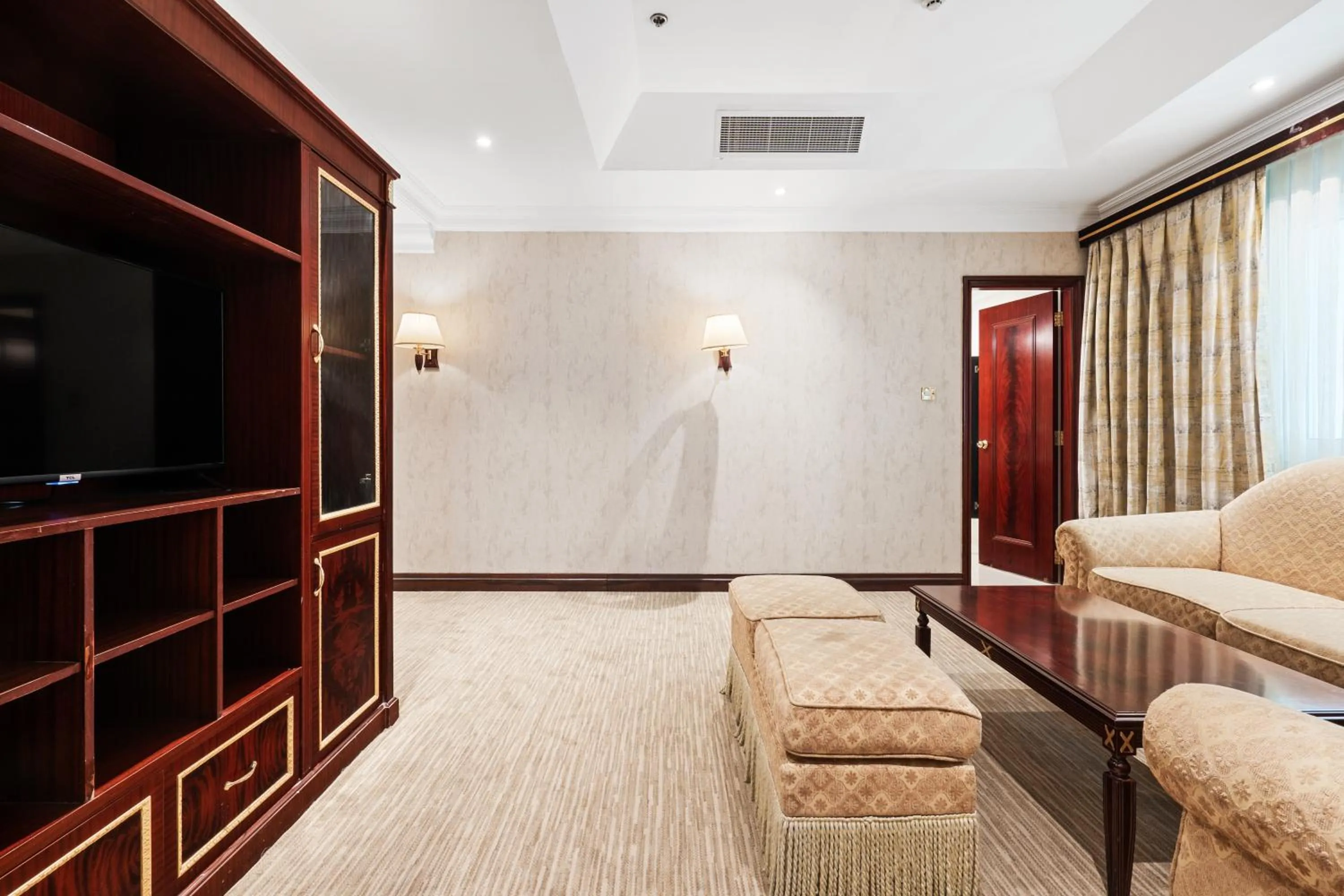 Living room in Chairmen Hotel