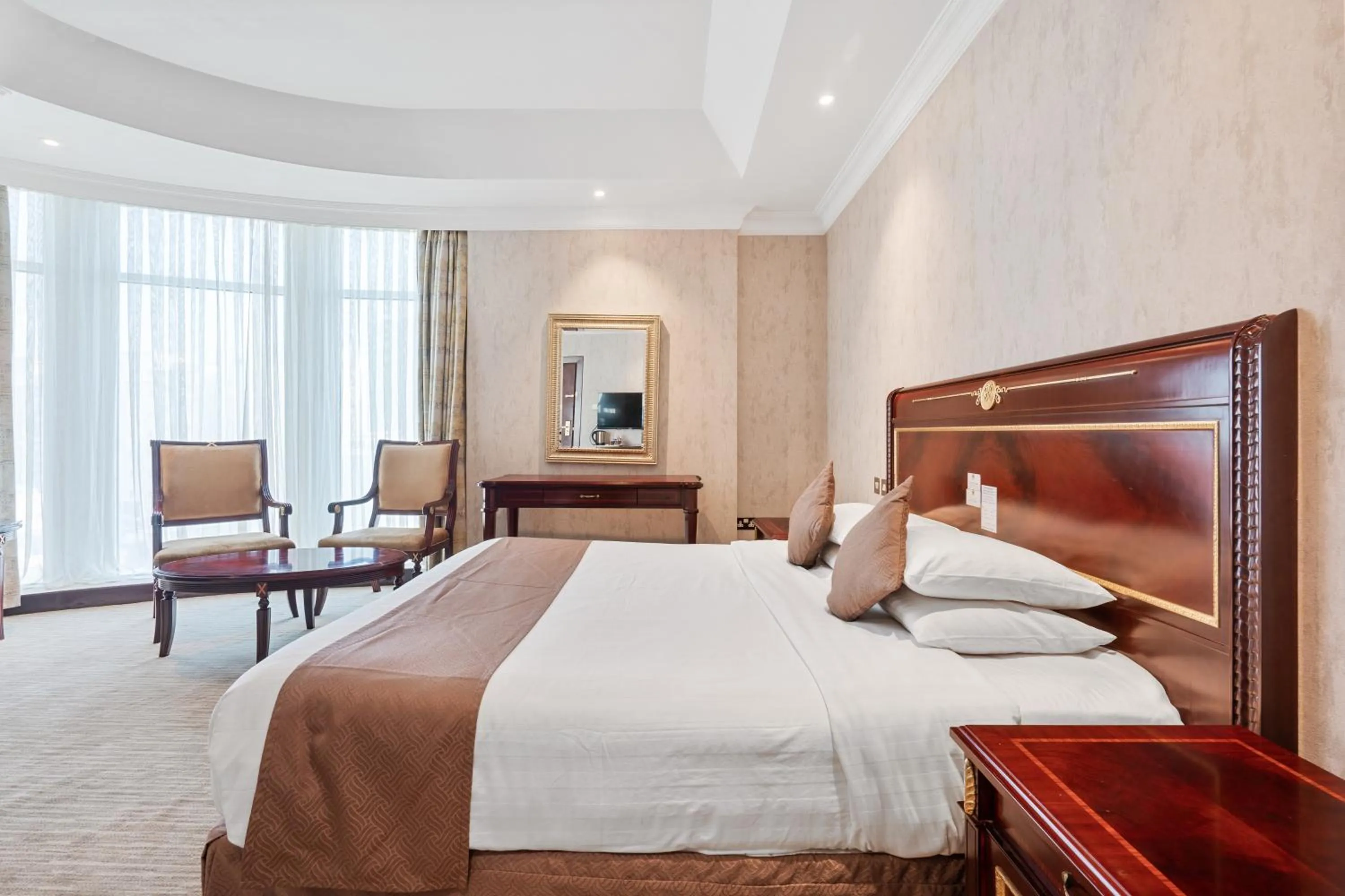 Bed in Chairmen Hotel