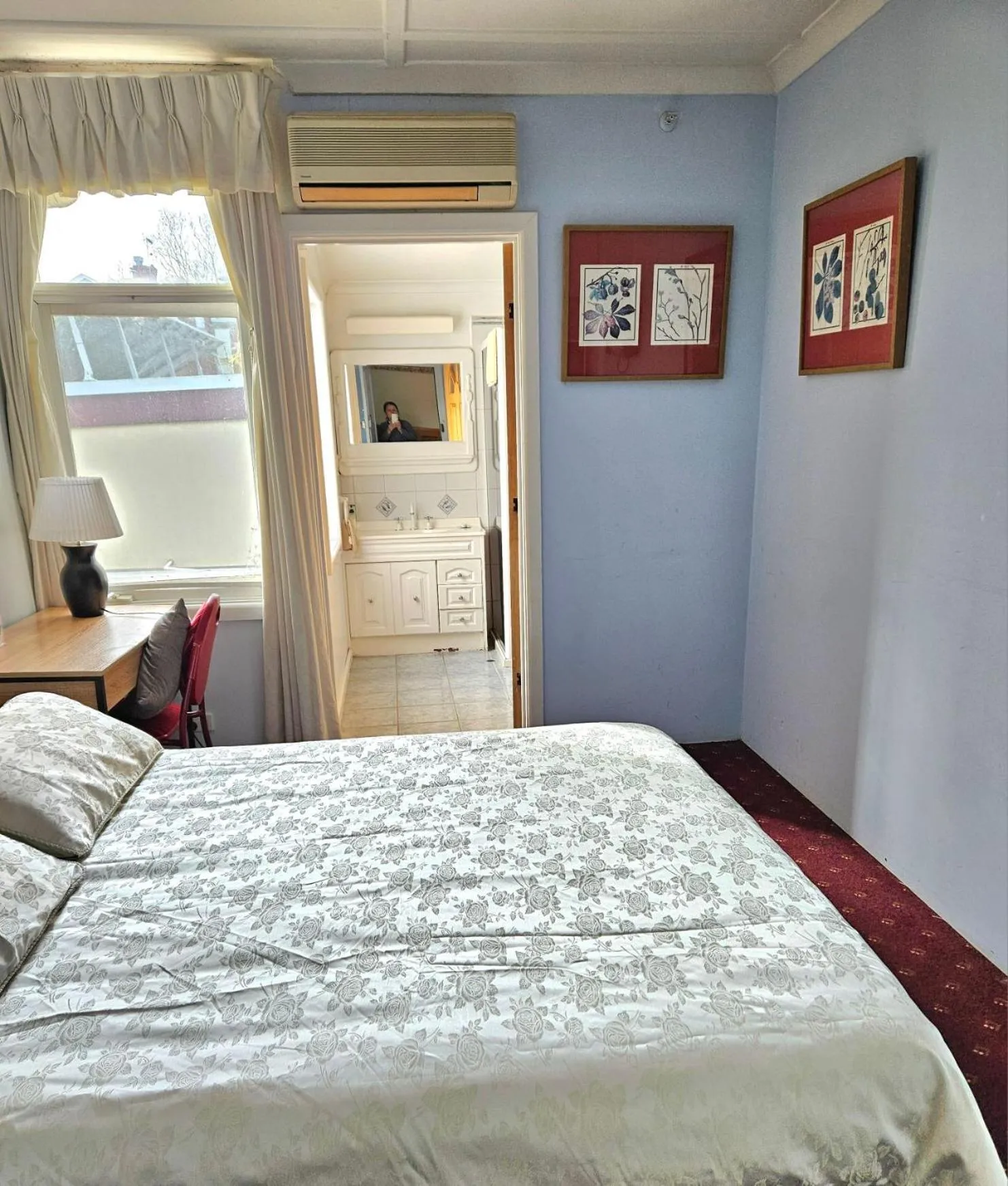 Bed in Georgian Court Inn