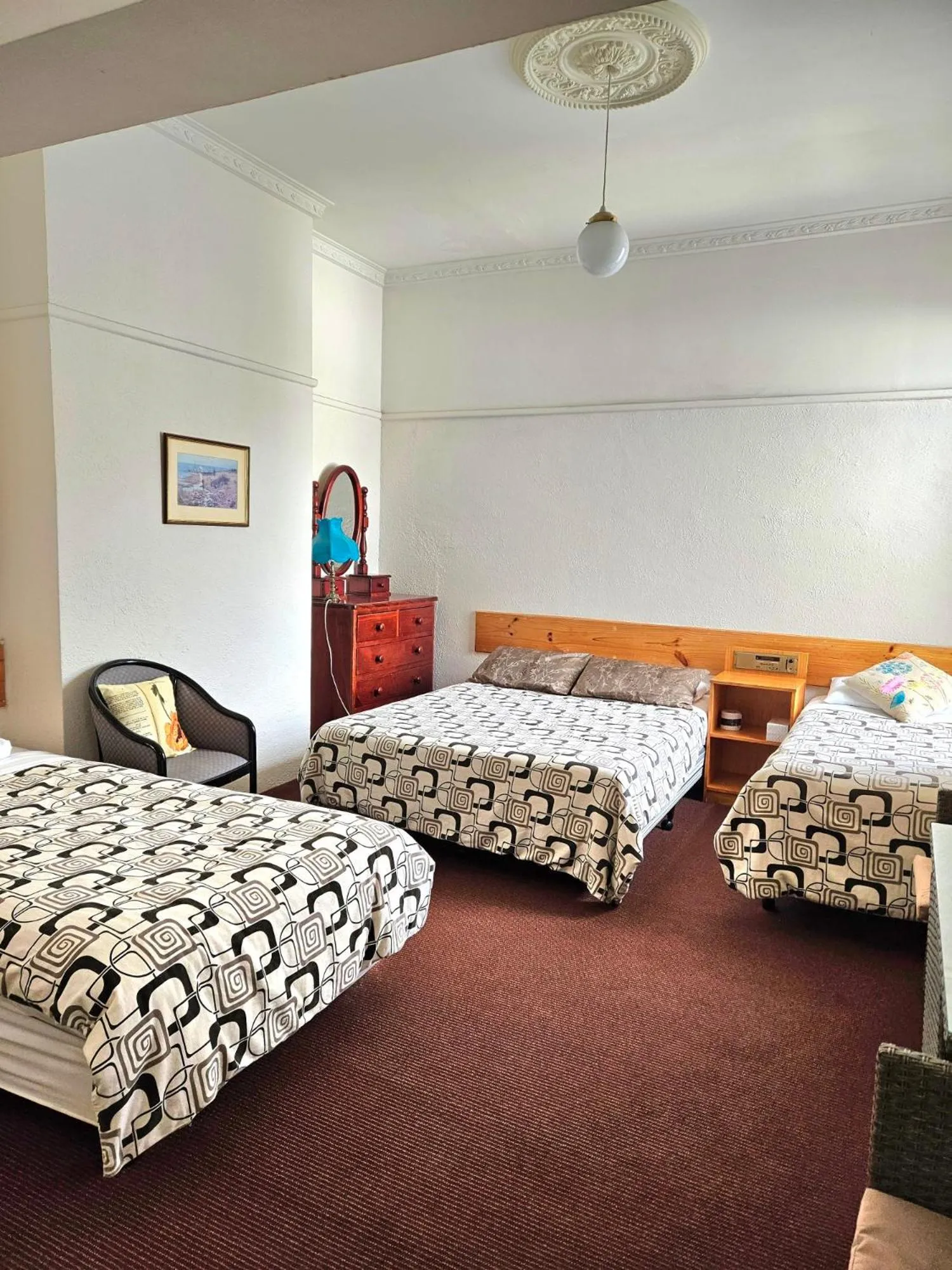 Bed in Georgian Court Inn