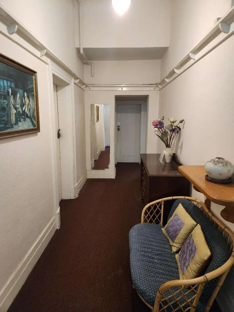 Seating area in Georgian Court Inn