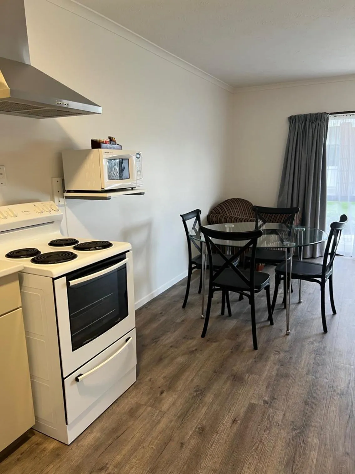 Dining area in Garden City Motel