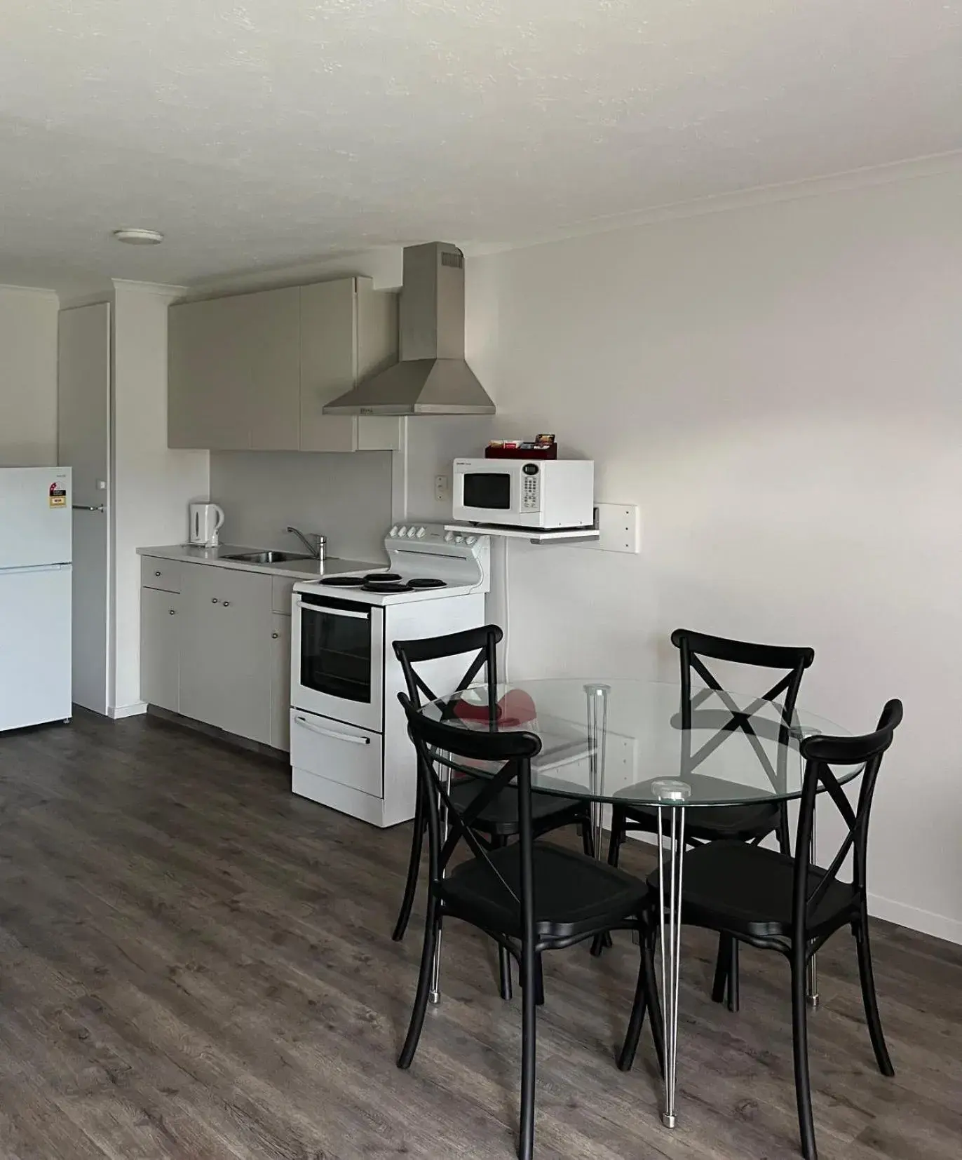 Two-Bedroom Apartment in Garden City Motel Two-Bedroom Apartment in Garden City Motel