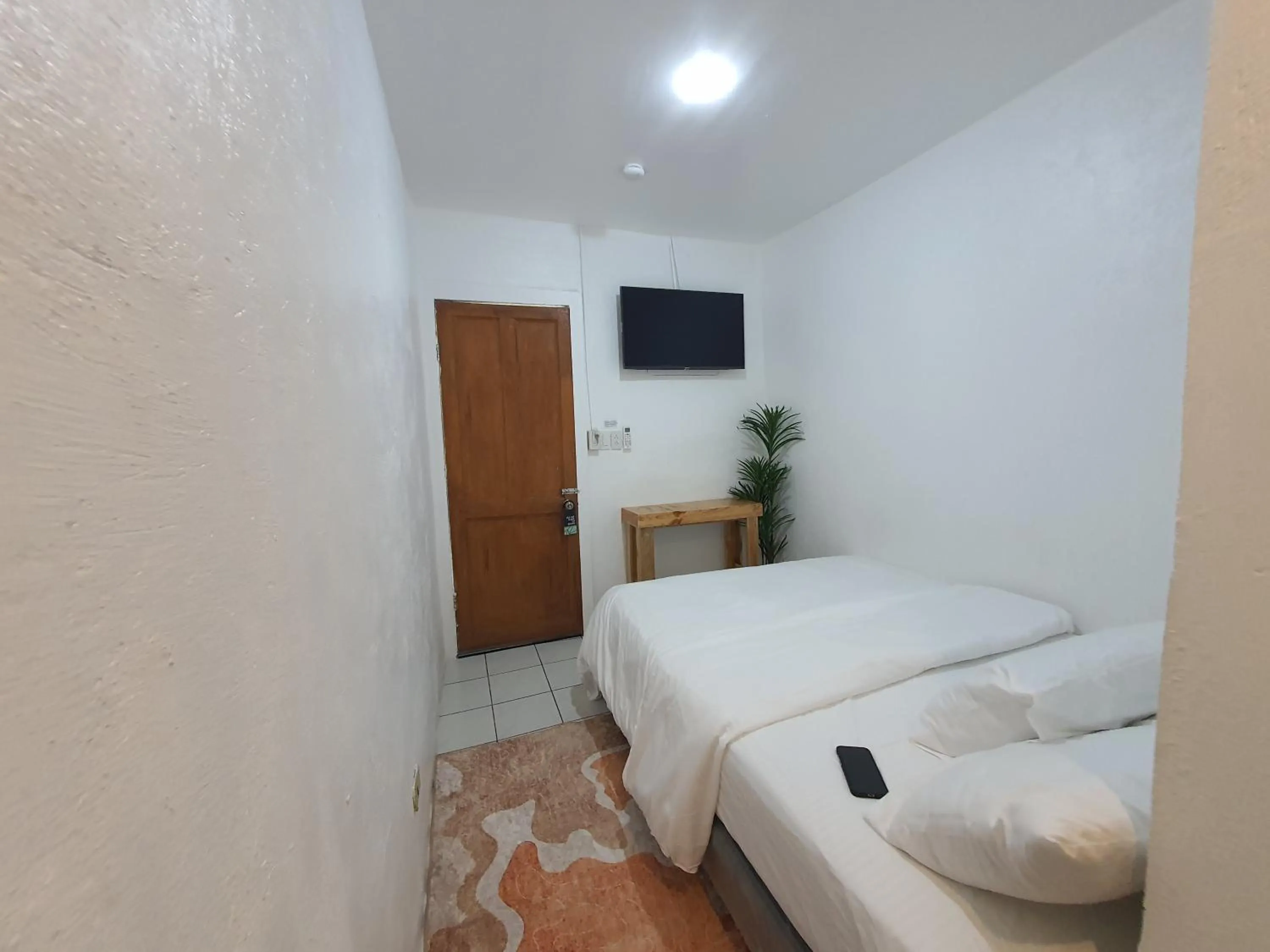 Bedroom, Bed in West Coast Beach House