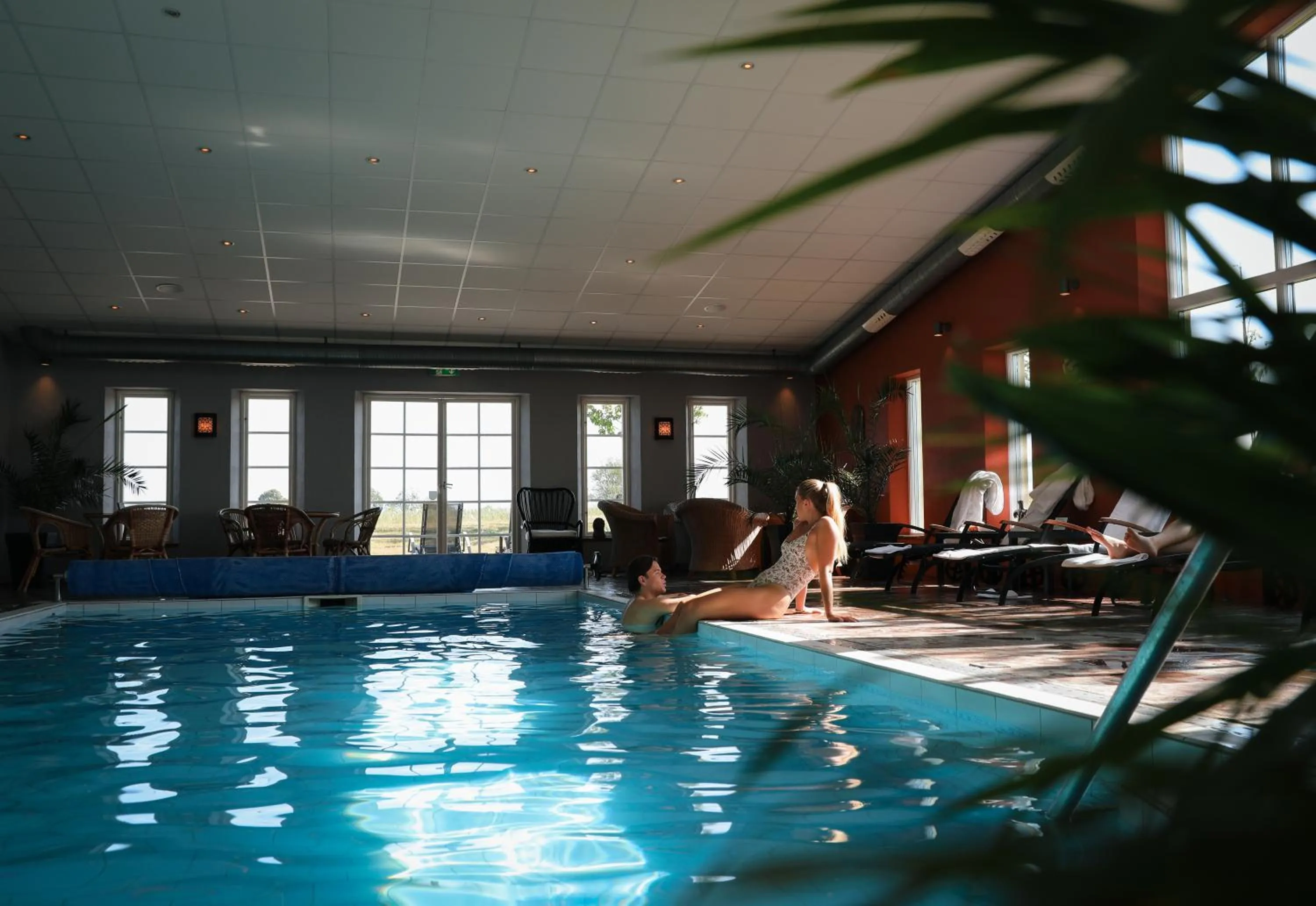 Pool view in Örums Nygård Gårdshotell