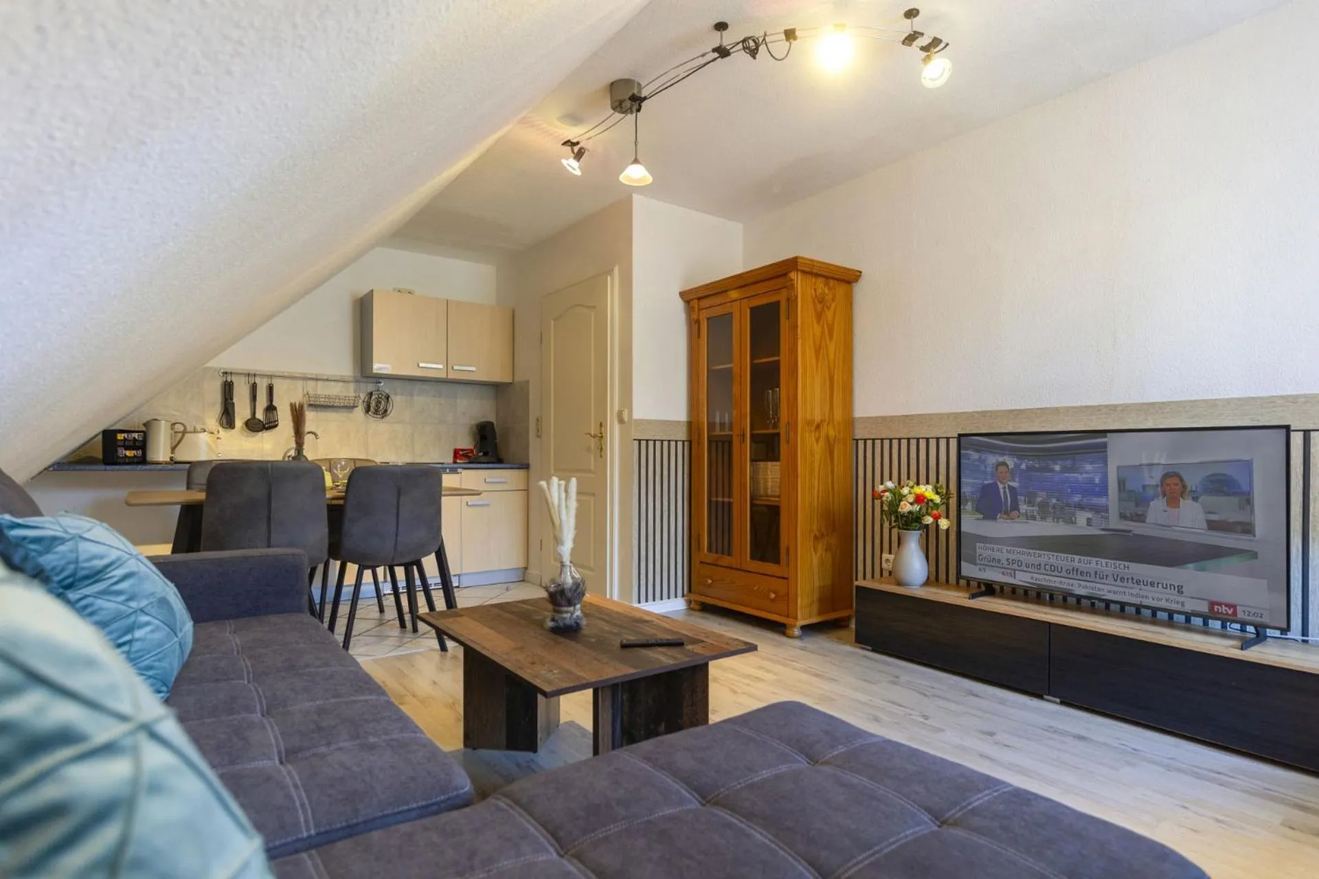 TV and multimedia in Bei Ulbrichs Hotel garni & Catering