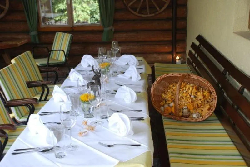 Restaurant/places to eat in Gasthaus Steinberg