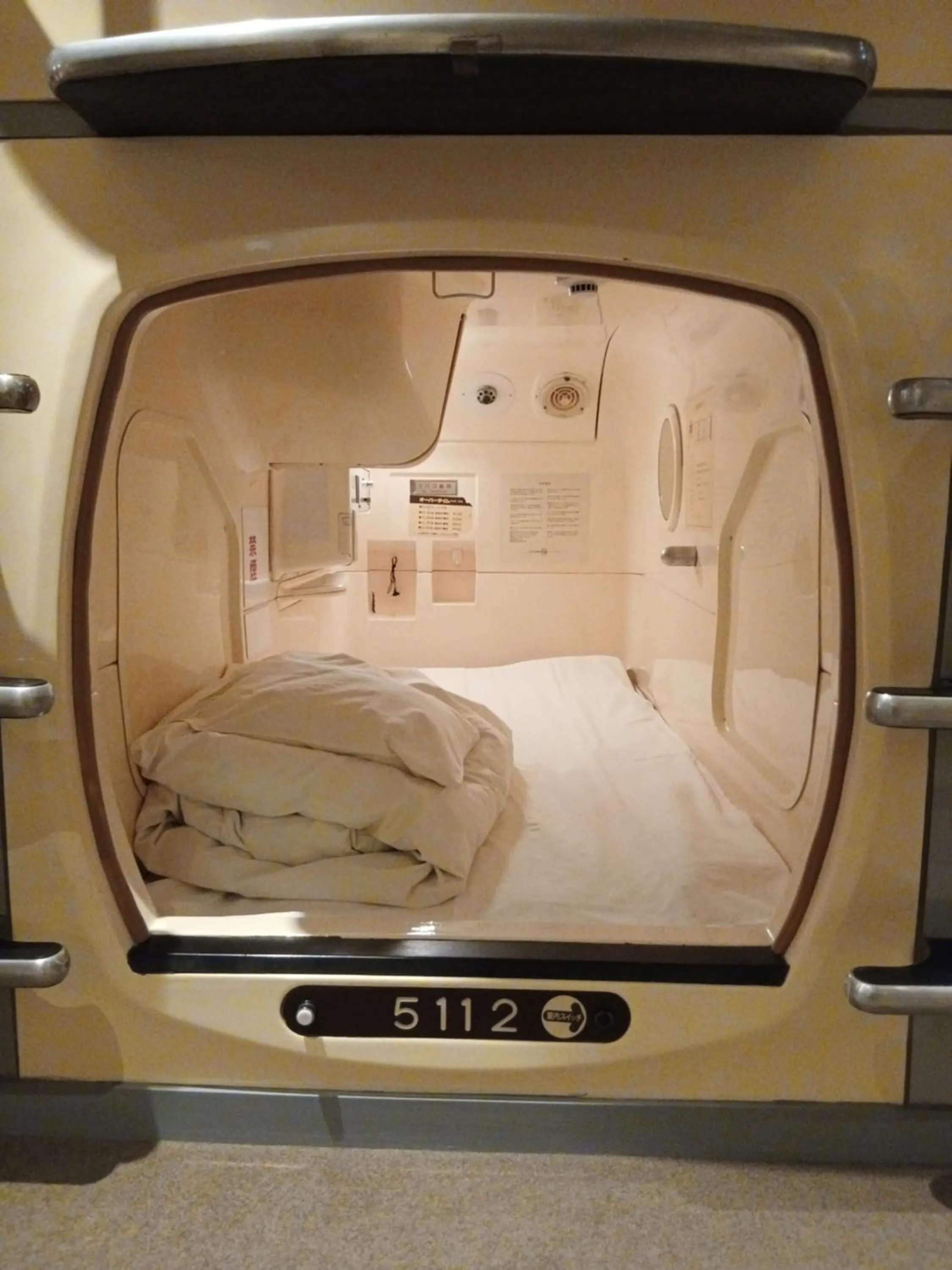 Bedroom in Capsule Inn Osaka (Male Only)