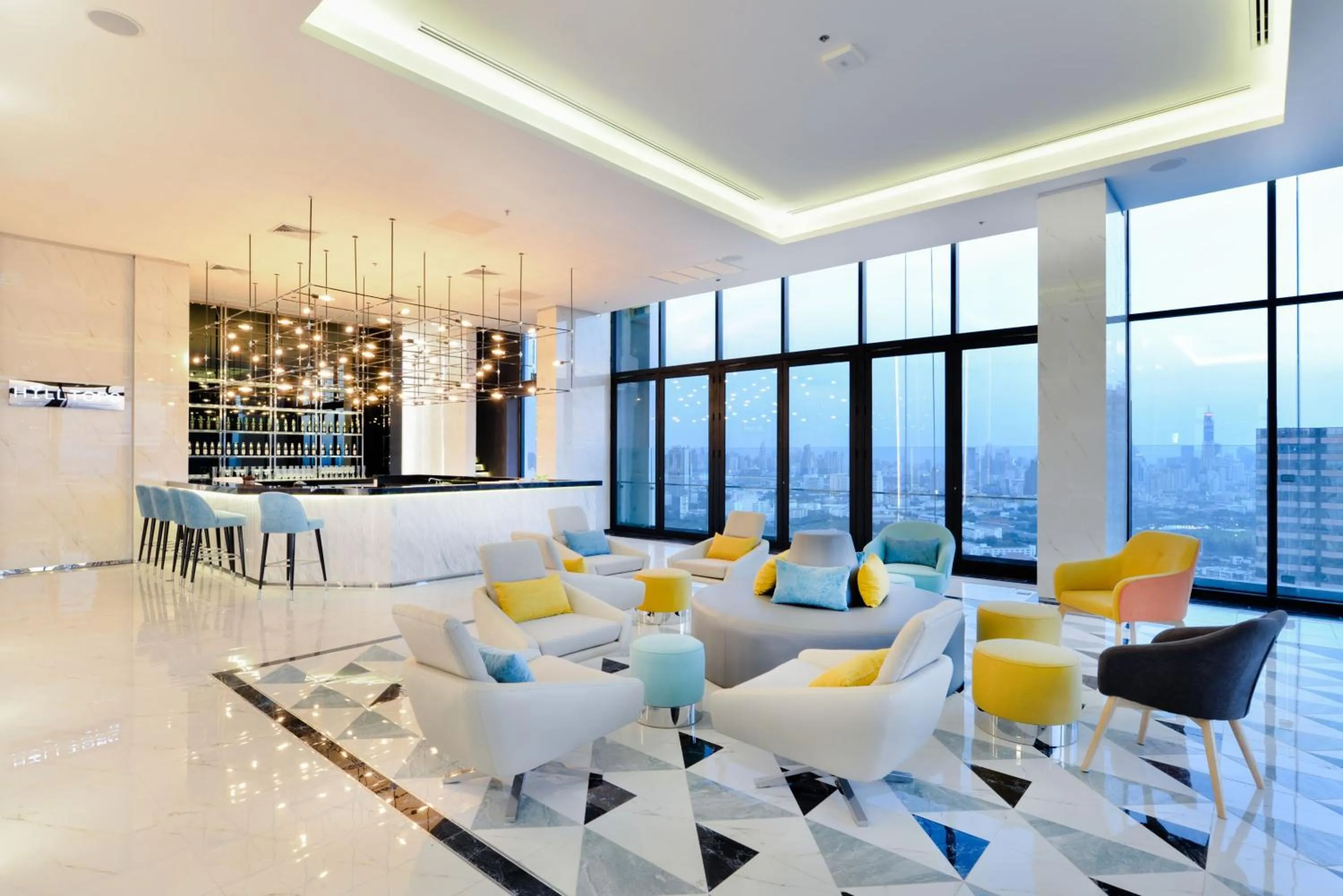 Restaurant/places to eat in The Quarter Ari by UHG