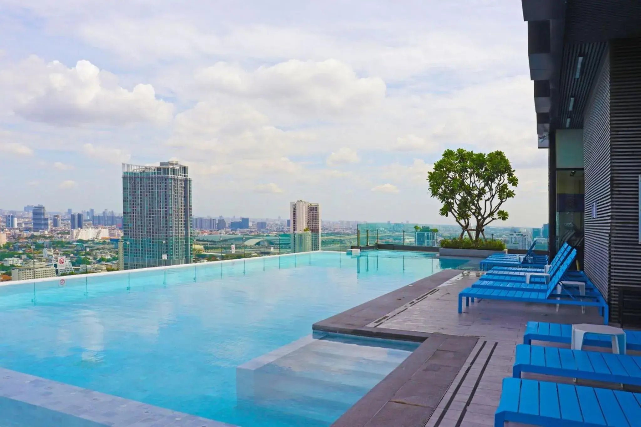 Swimming pool in The Quarter Ari by UHG Swimming pool in The Quarter Ari by UHG