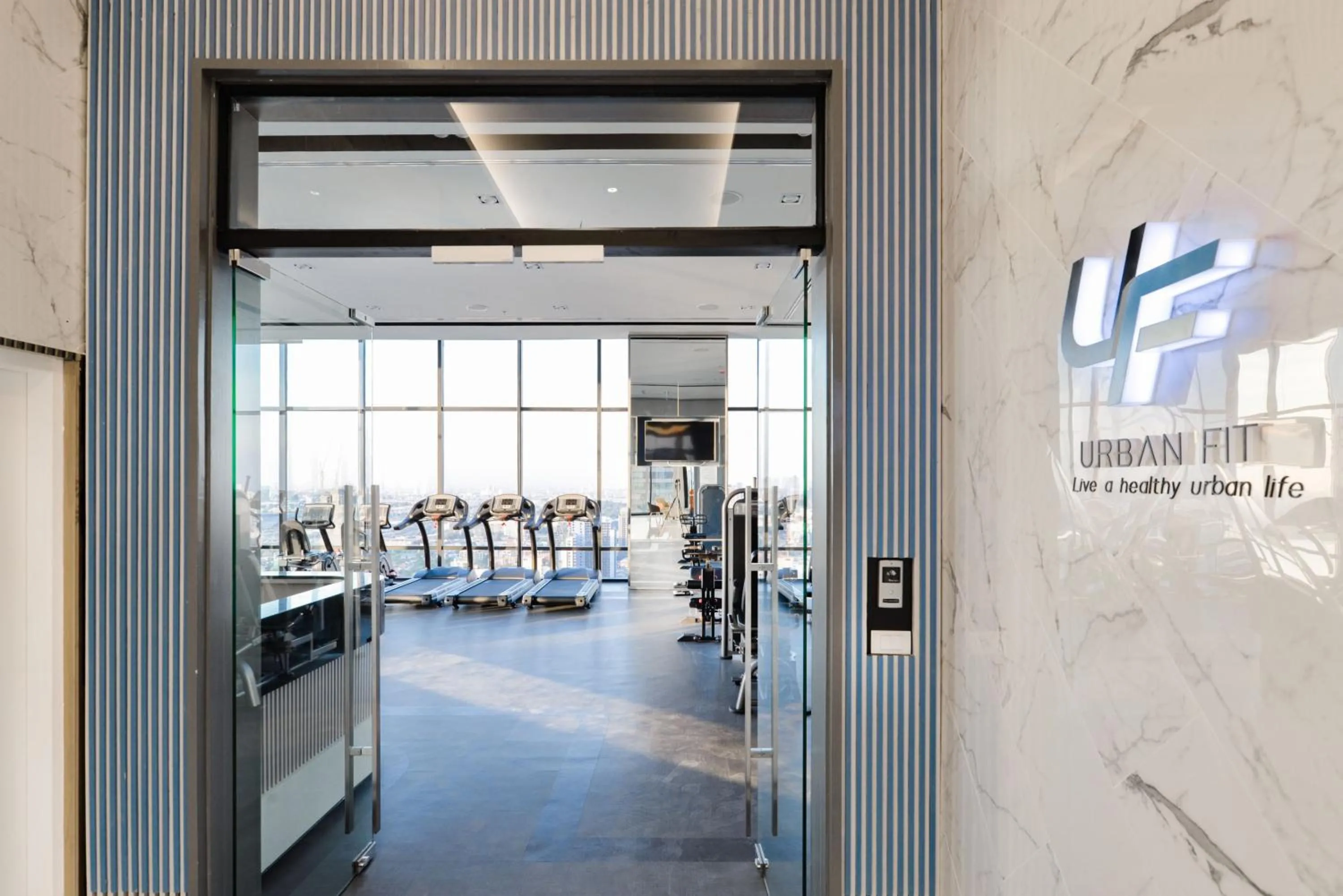 Fitness centre/facilities in The Quarter Ari by UHG