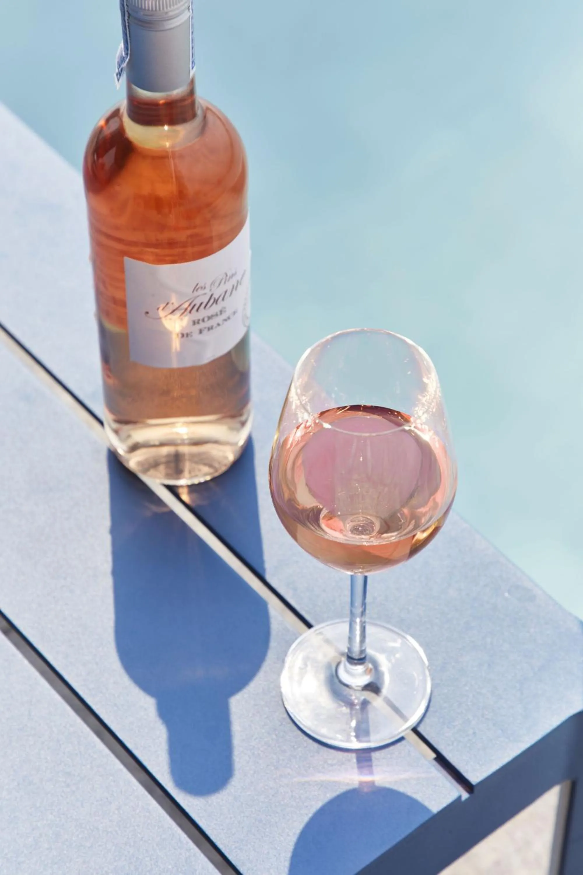 Restaurant/places to eat in The Quarter Ari by UHG