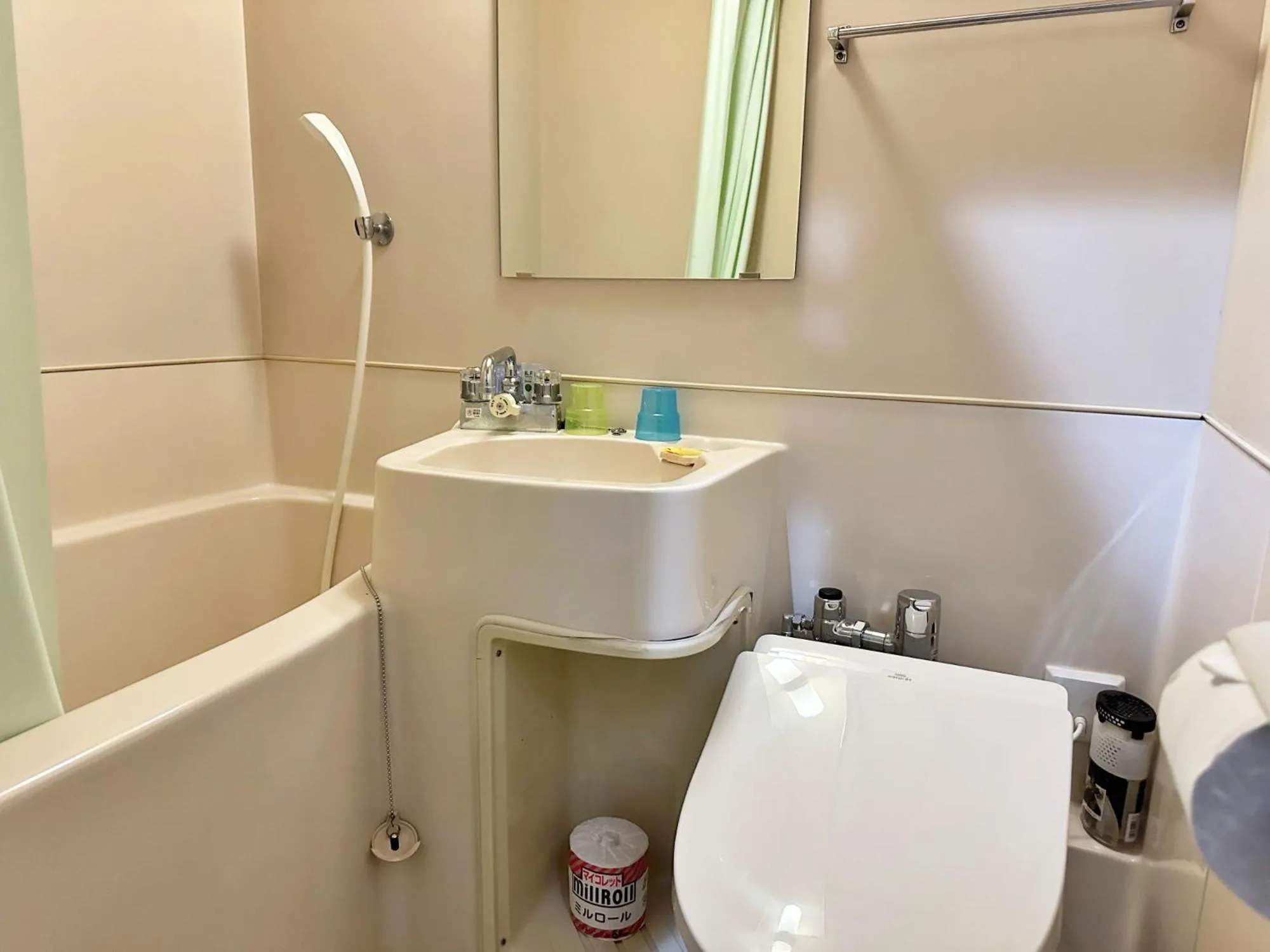 Bathroom in 吸う温泉 湯治の宿 竜王ラドン温泉 湯ーとぴあ