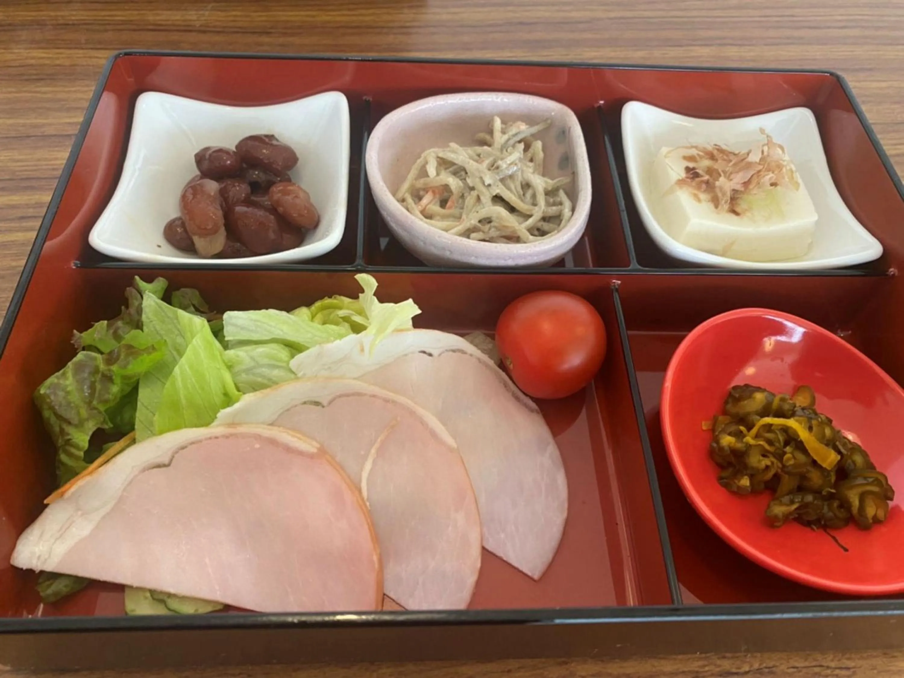 Breakfast in 吸う温泉 湯治の宿 竜王ラドン温泉 湯ーとぴあ