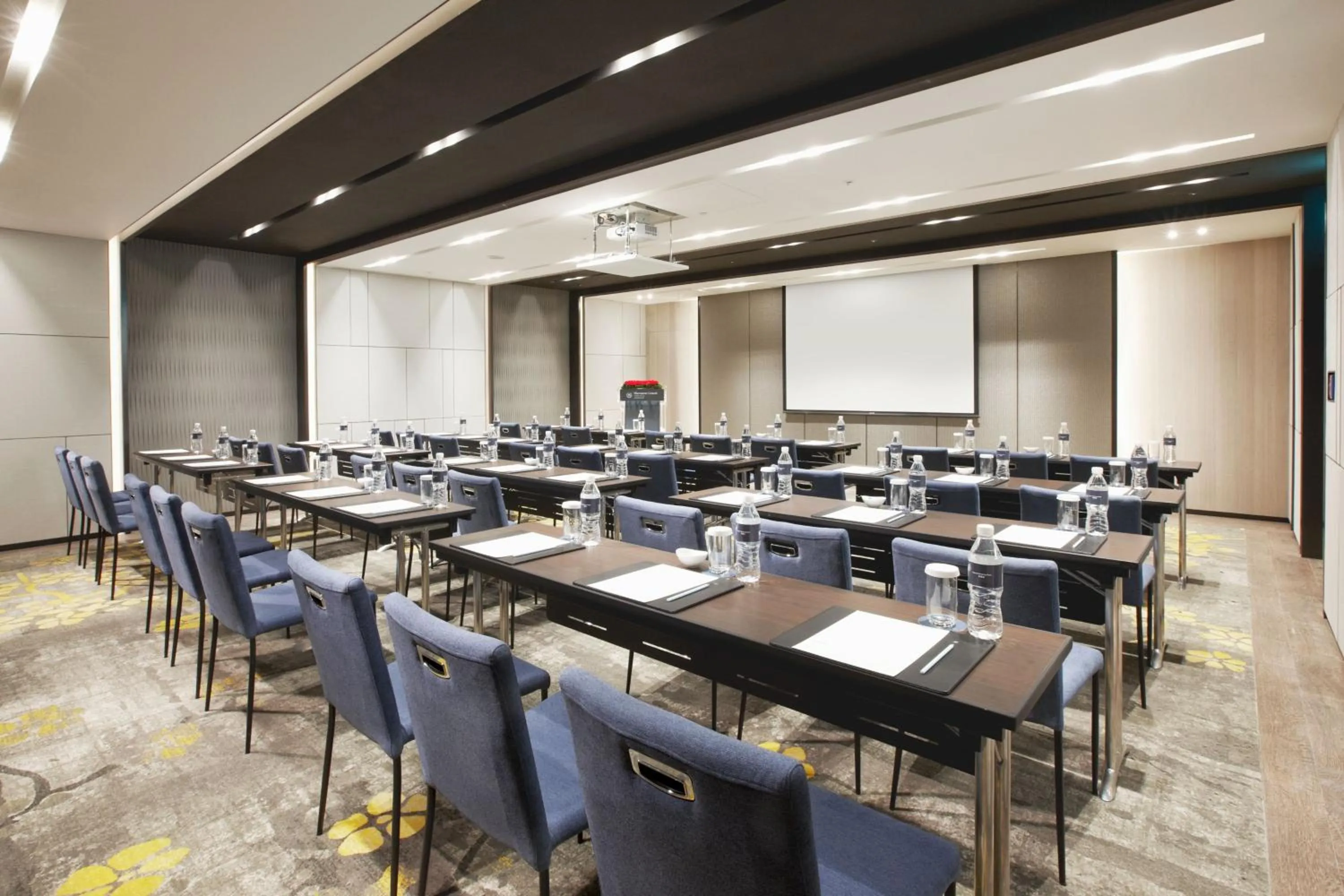 Meeting/conference room in Sheraton Grand Taipei Hotel