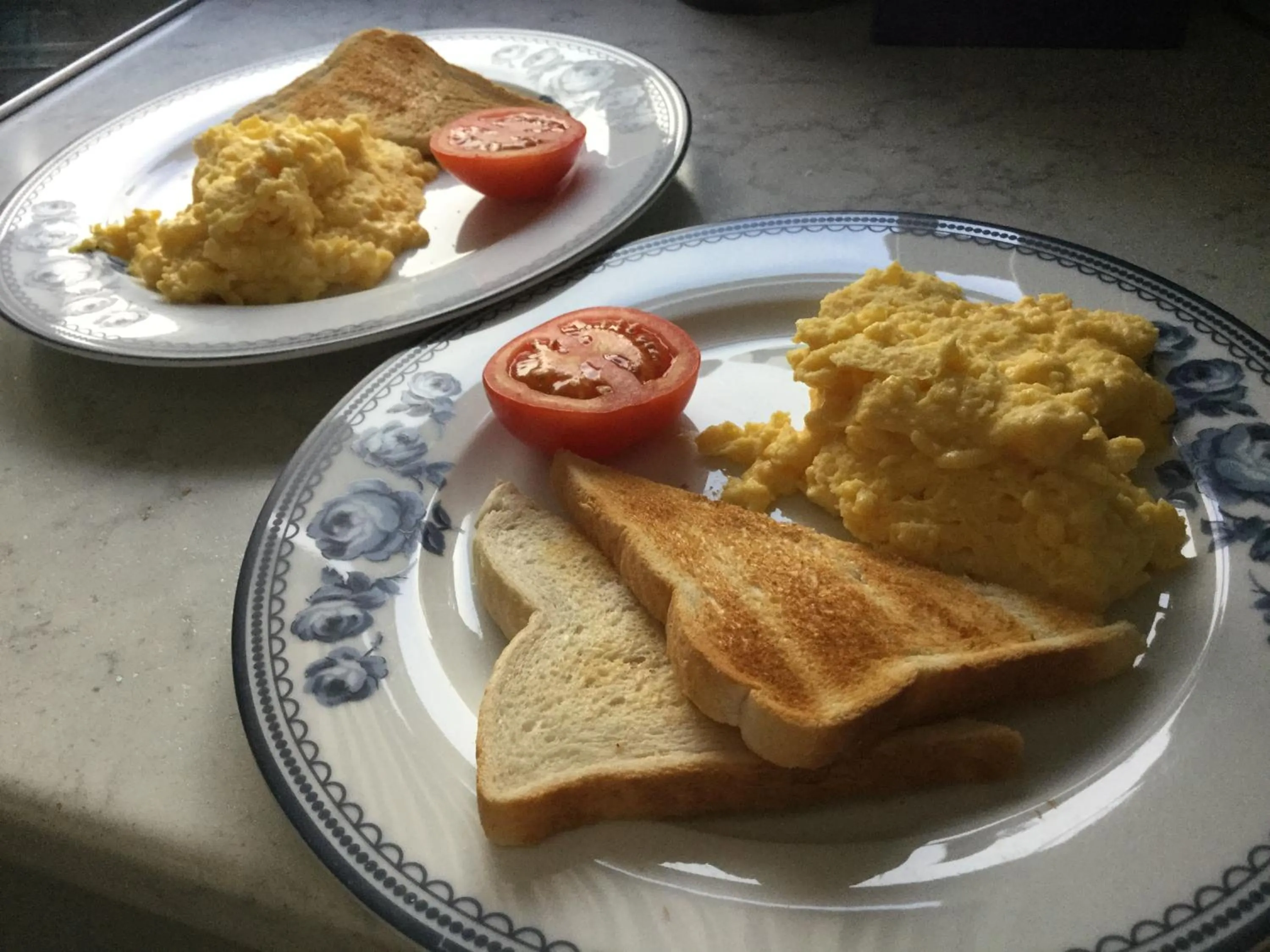 Breakfast in Garron View