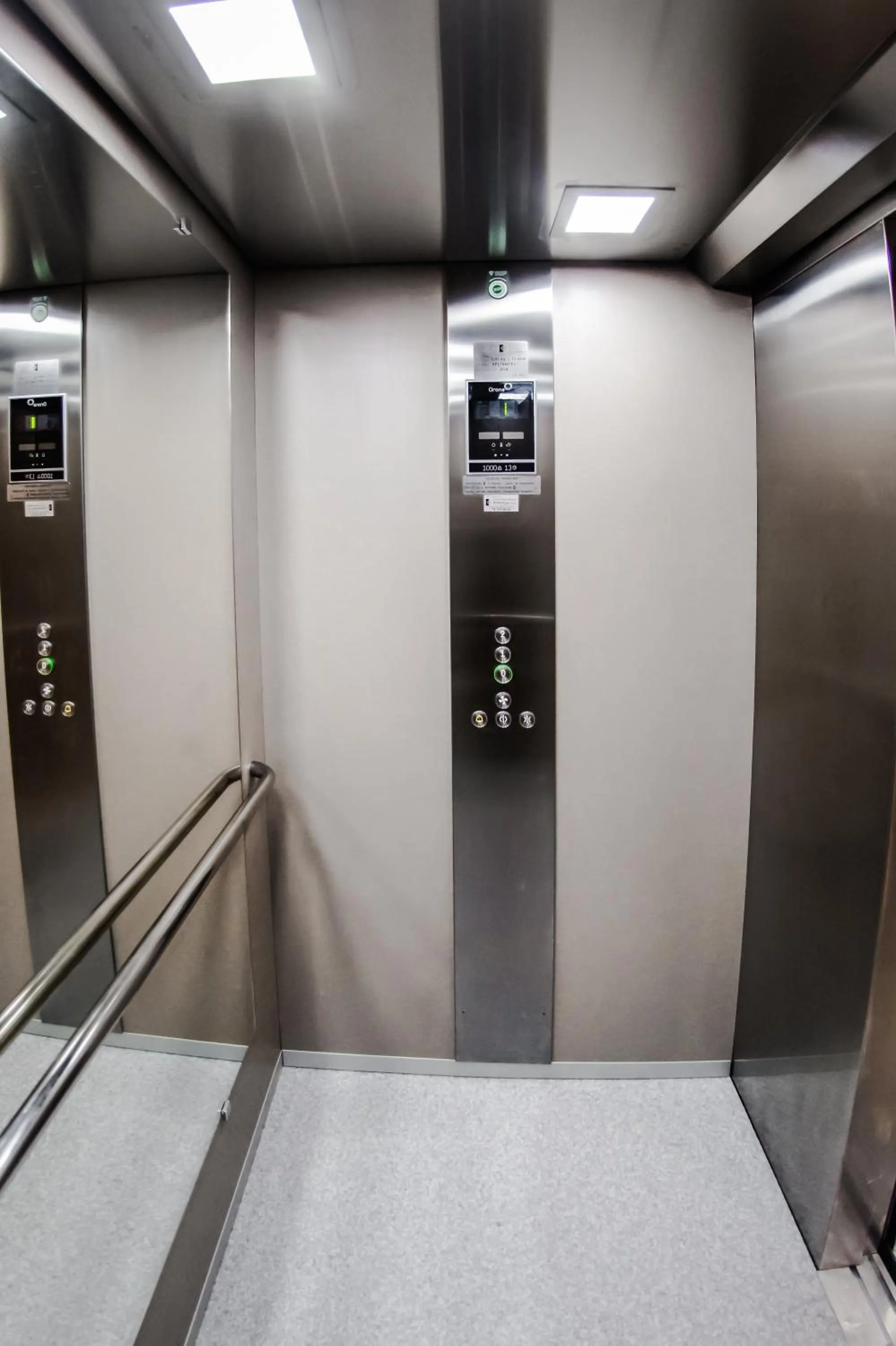 elevator in Hotel Sleep Wrocław