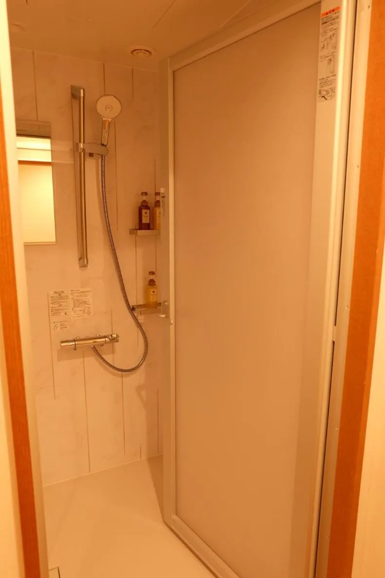 Bathroom in Kangetsuen