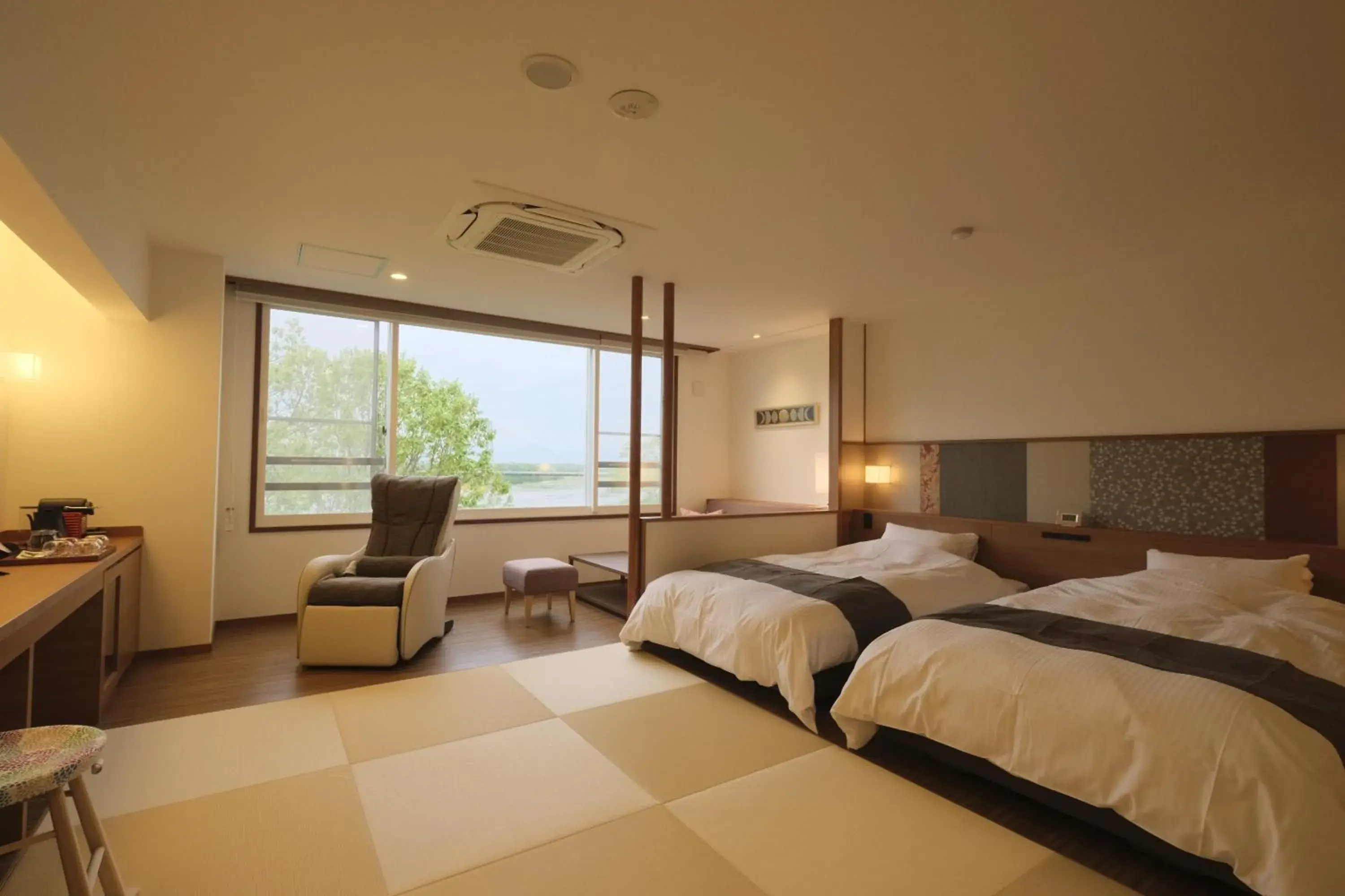 Photo of the whole room, Bed in Kangetsuen Photo of the whole room, Bed in Kangetsuen