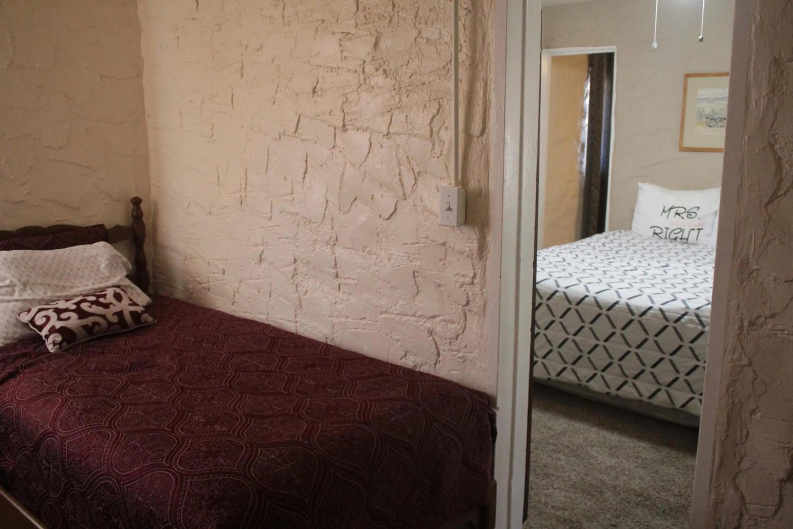 Bed in Grand Canyon West Hotel Sheps Miners Inn