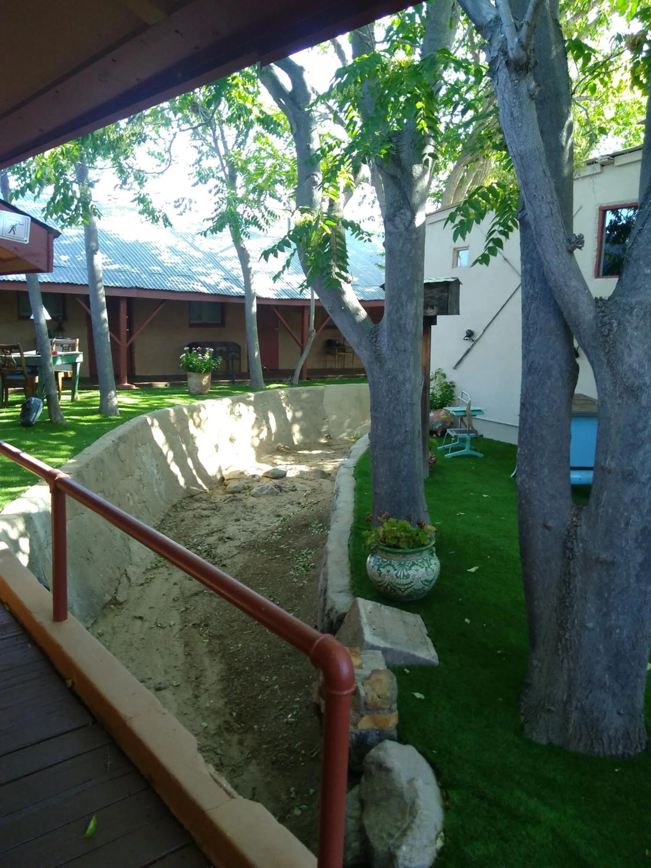 Grand Canyon West Hotel Sheps Miners Inn