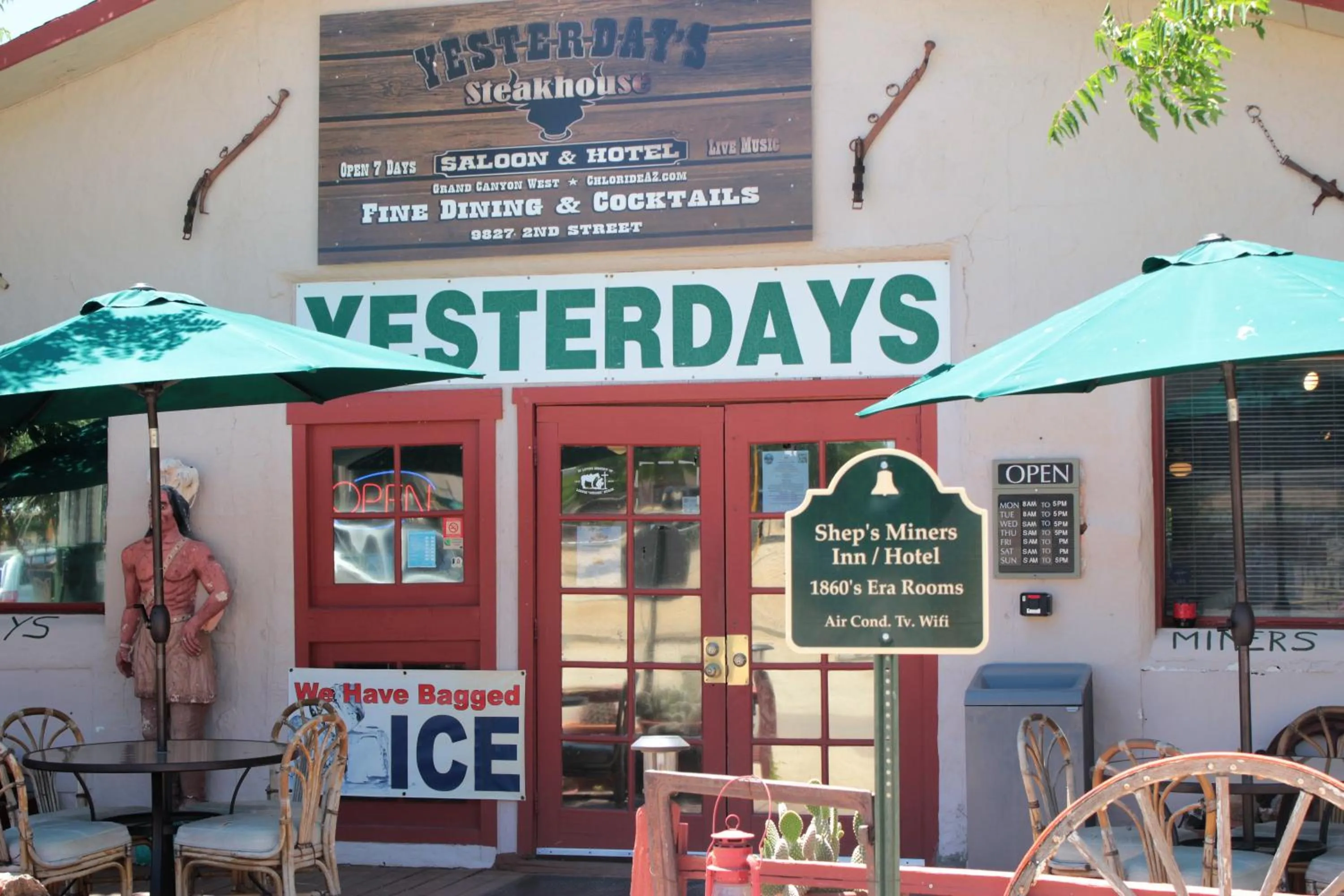 Restaurant/places to eat in Grand Canyon West Hotel Sheps Miners Inn