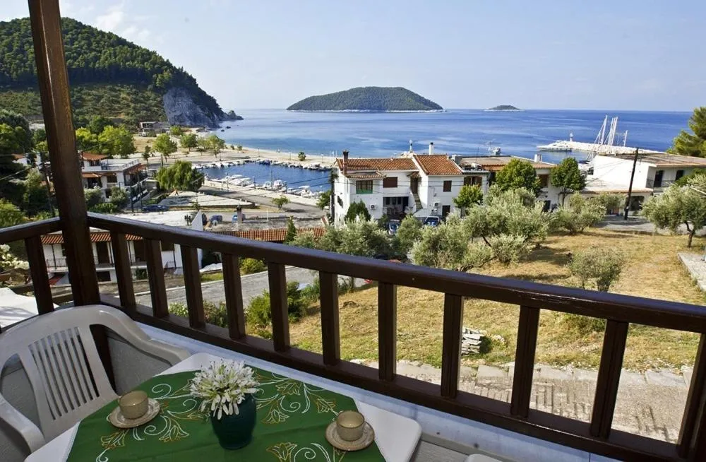 Balcony/Terrace in Nina Apartments