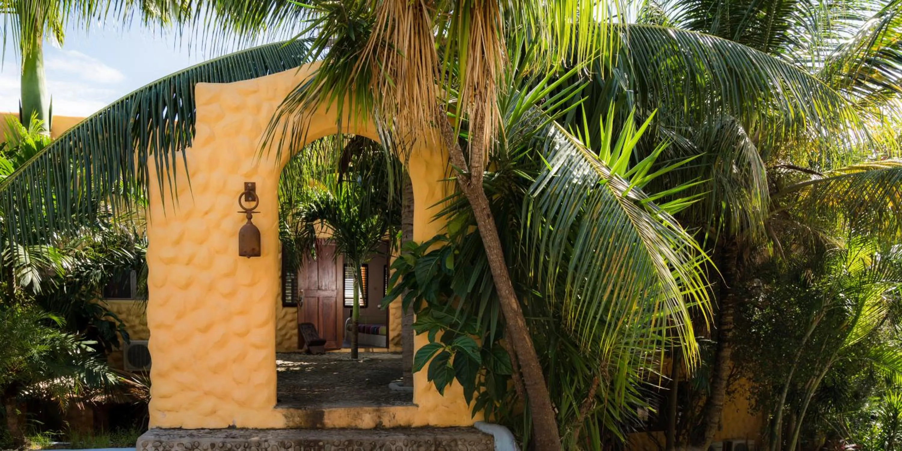 Reef View Pavilions - Villas & Condos