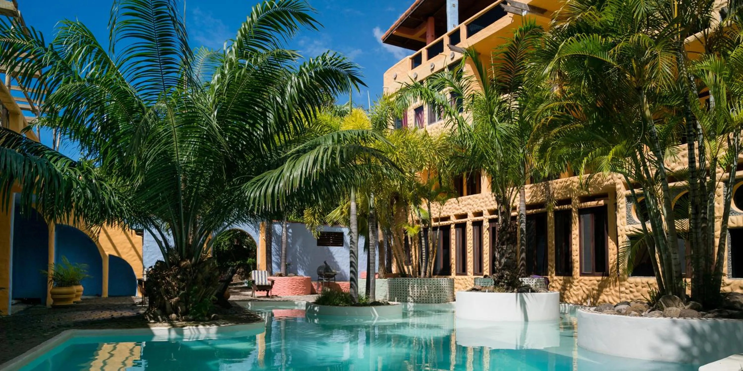 BBQ facilities in Reef View Pavilions - Villas & Condos