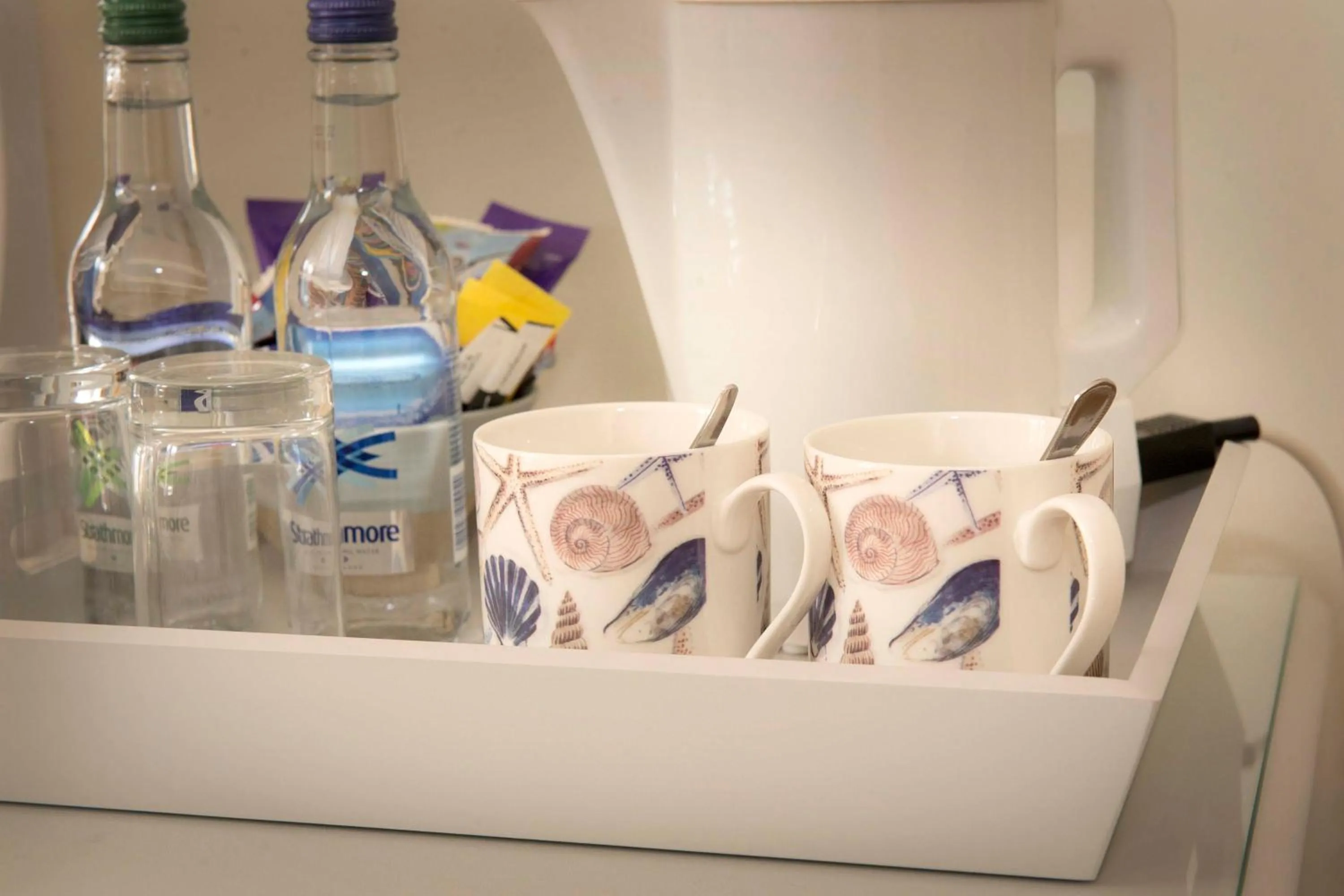 Coffee/tea facilities in The Royal Oak Hotel