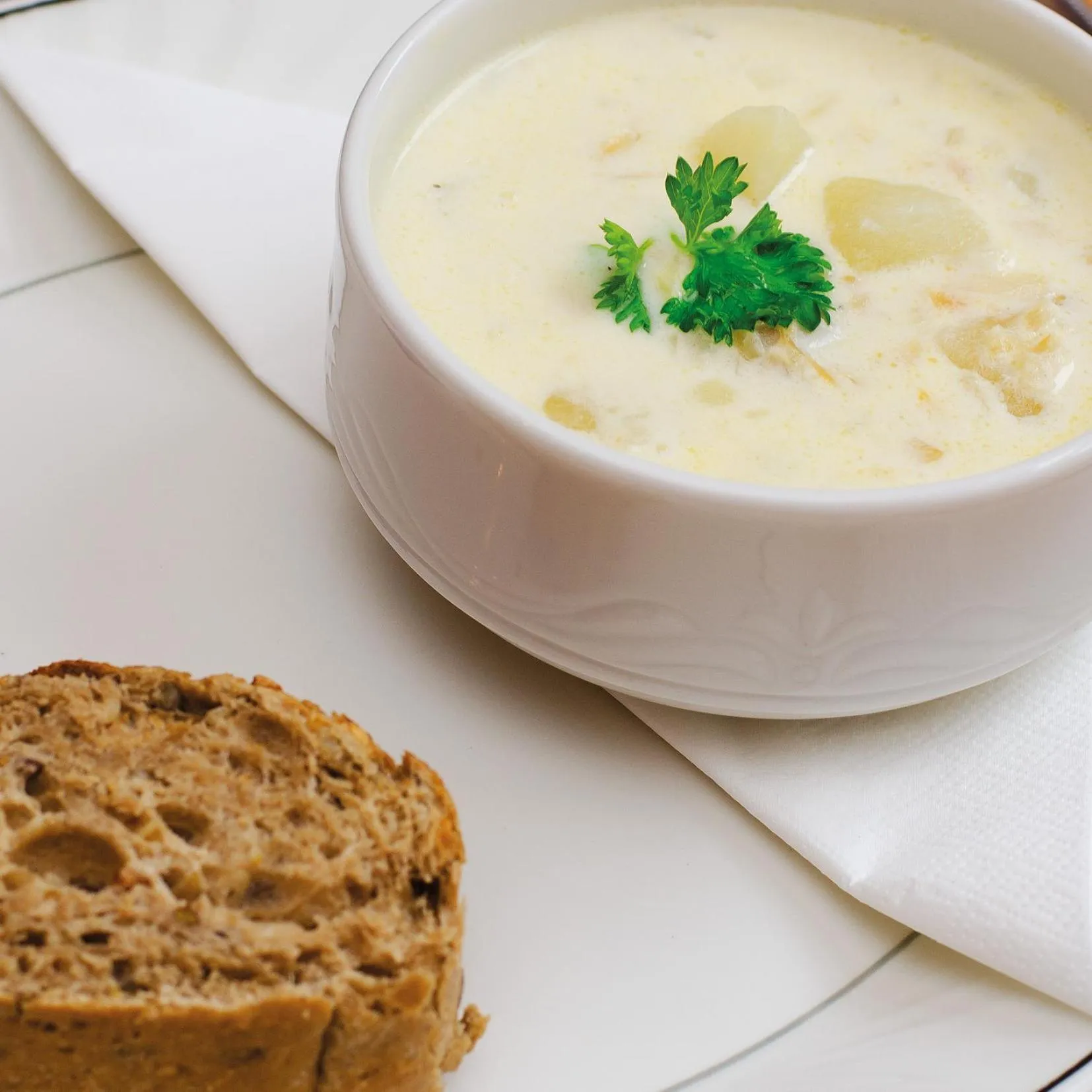 Food in The Royal Oak Hotel